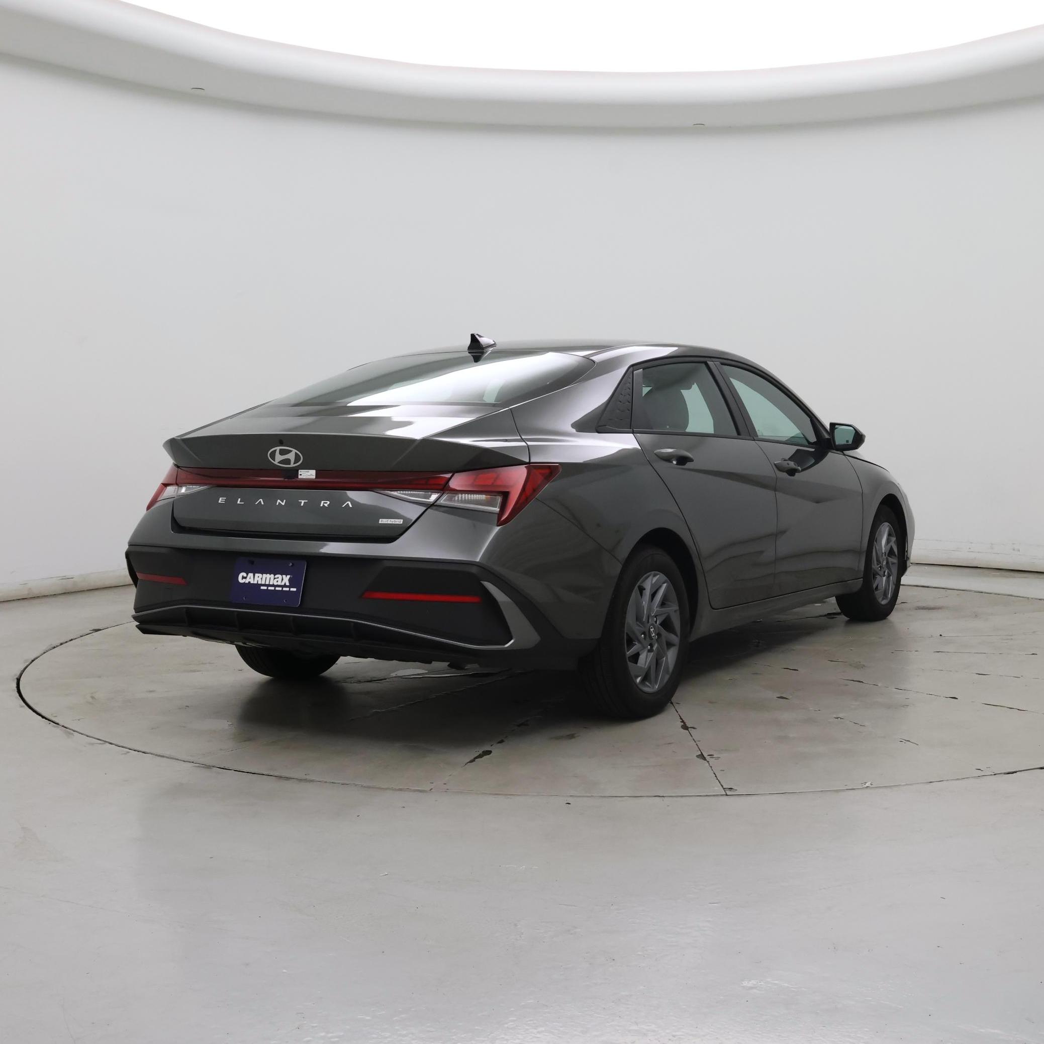 Thumbnail: 2025 Hyundai Elantra - 8