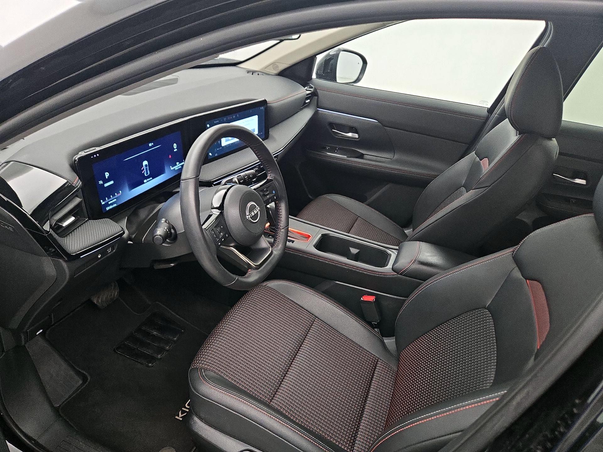 Thumbnail: 2025 Nissan Kicks - 11