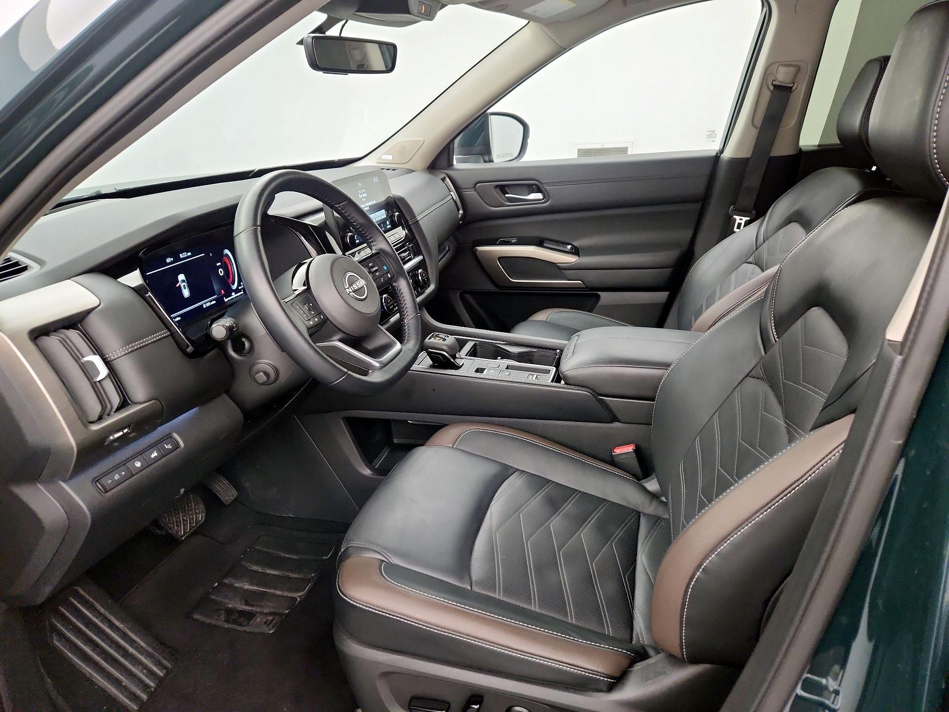 Thumbnail: 2025 Nissan Pathfinder - 11