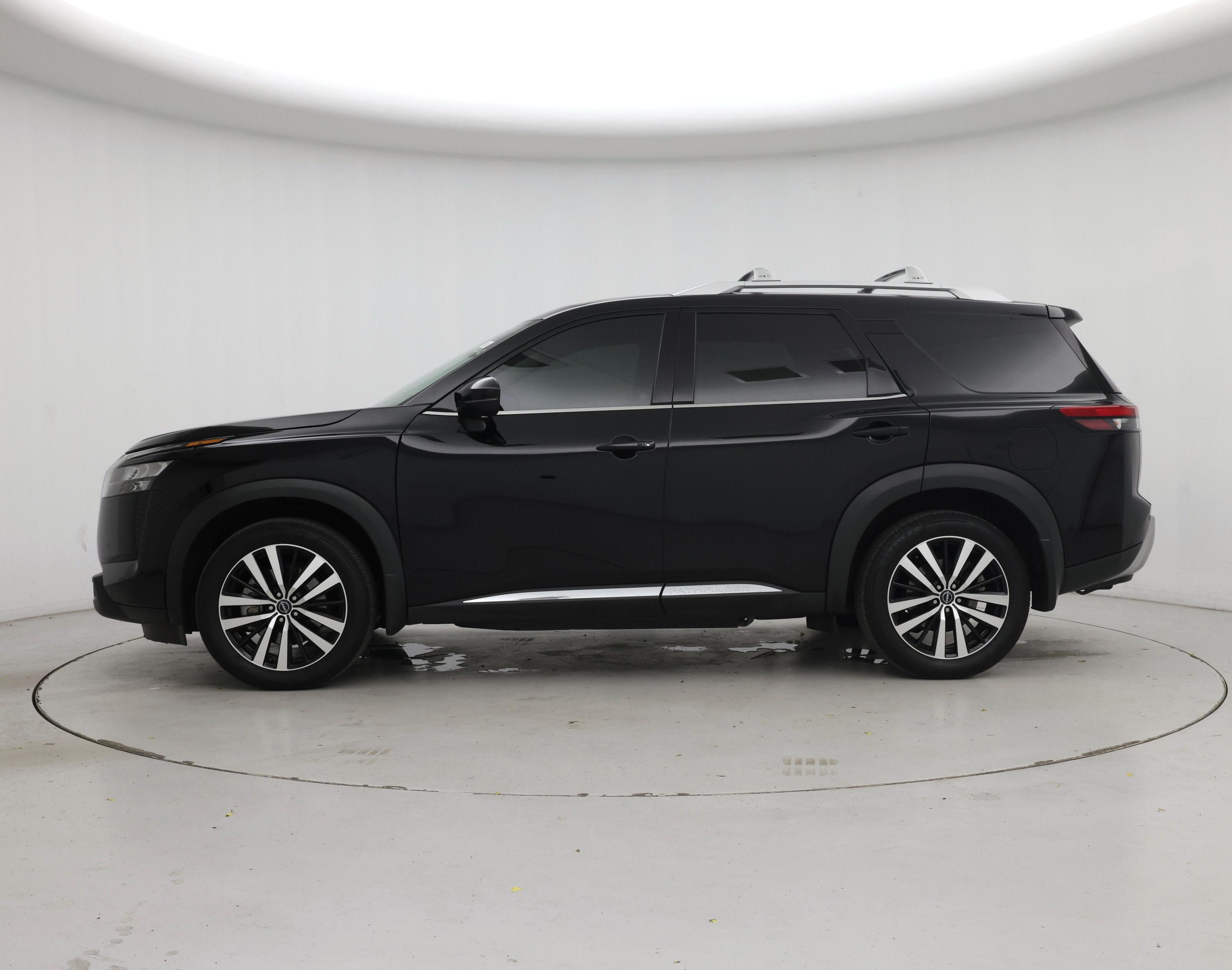 Thumbnail: 2025 Nissan Pathfinder - 3