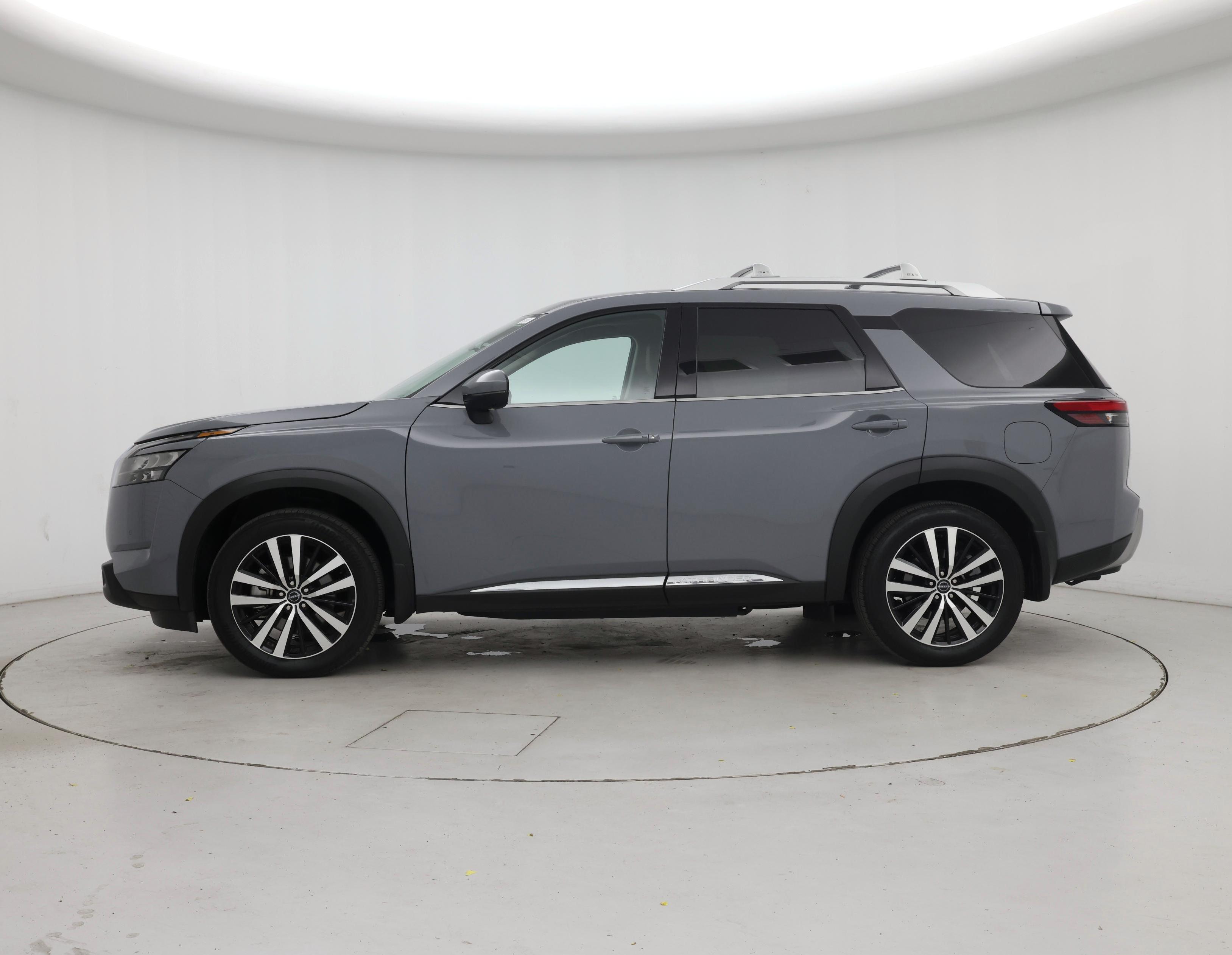 Thumbnail: 2025 Nissan Pathfinder - 3