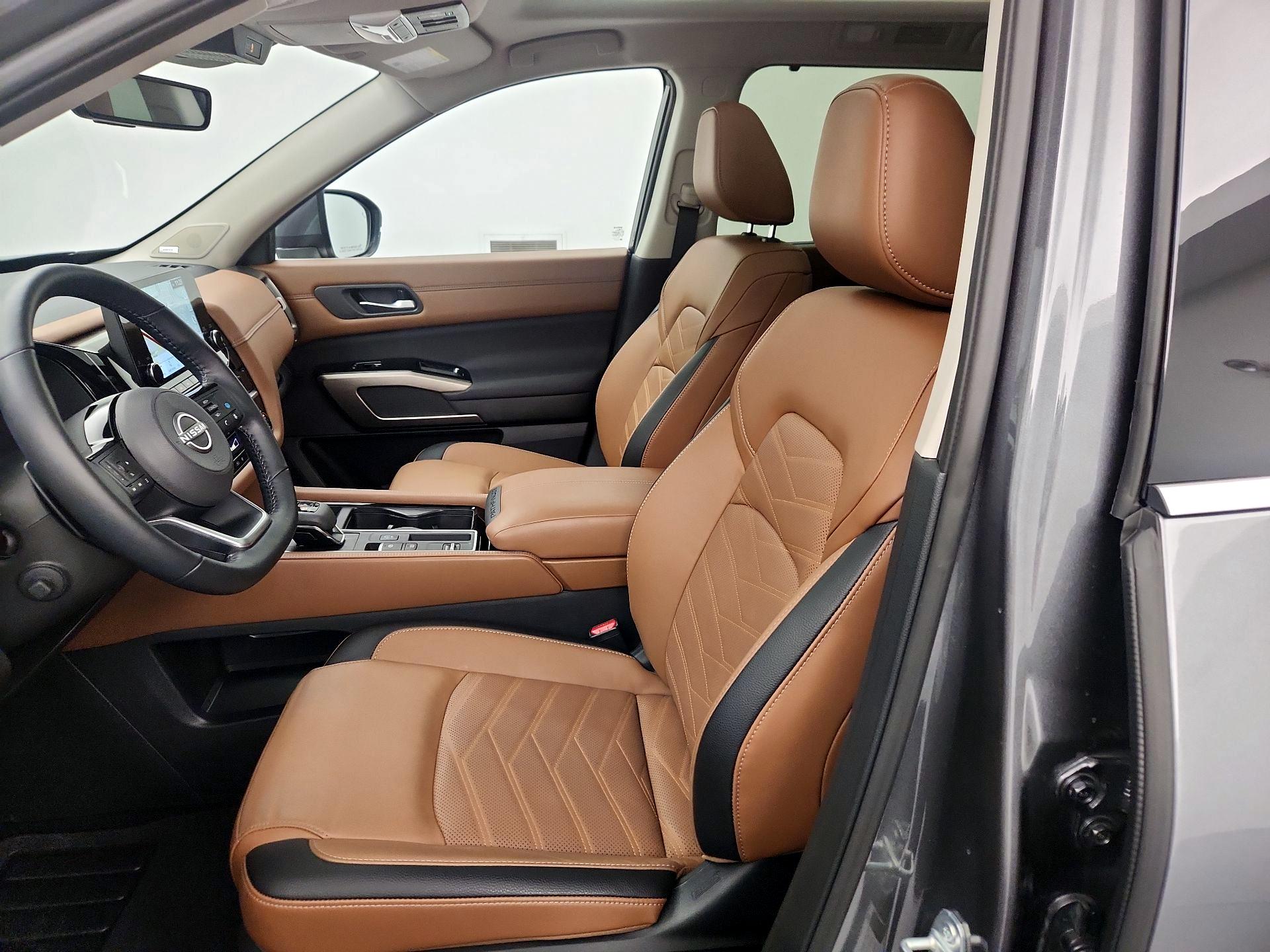 Thumbnail: 2025 Nissan Pathfinder - 11