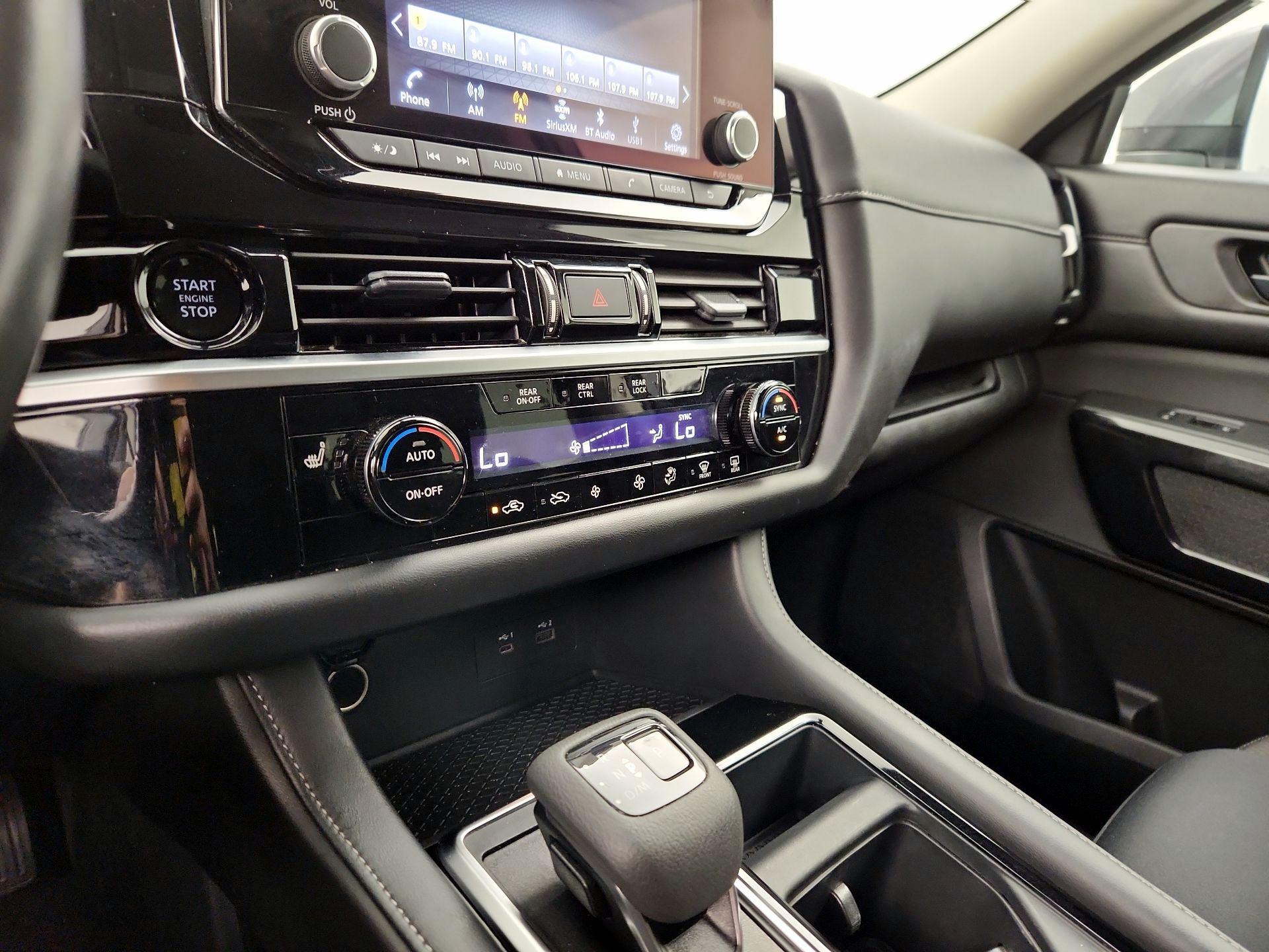 Thumbnail: 2025 Nissan Pathfinder - 16