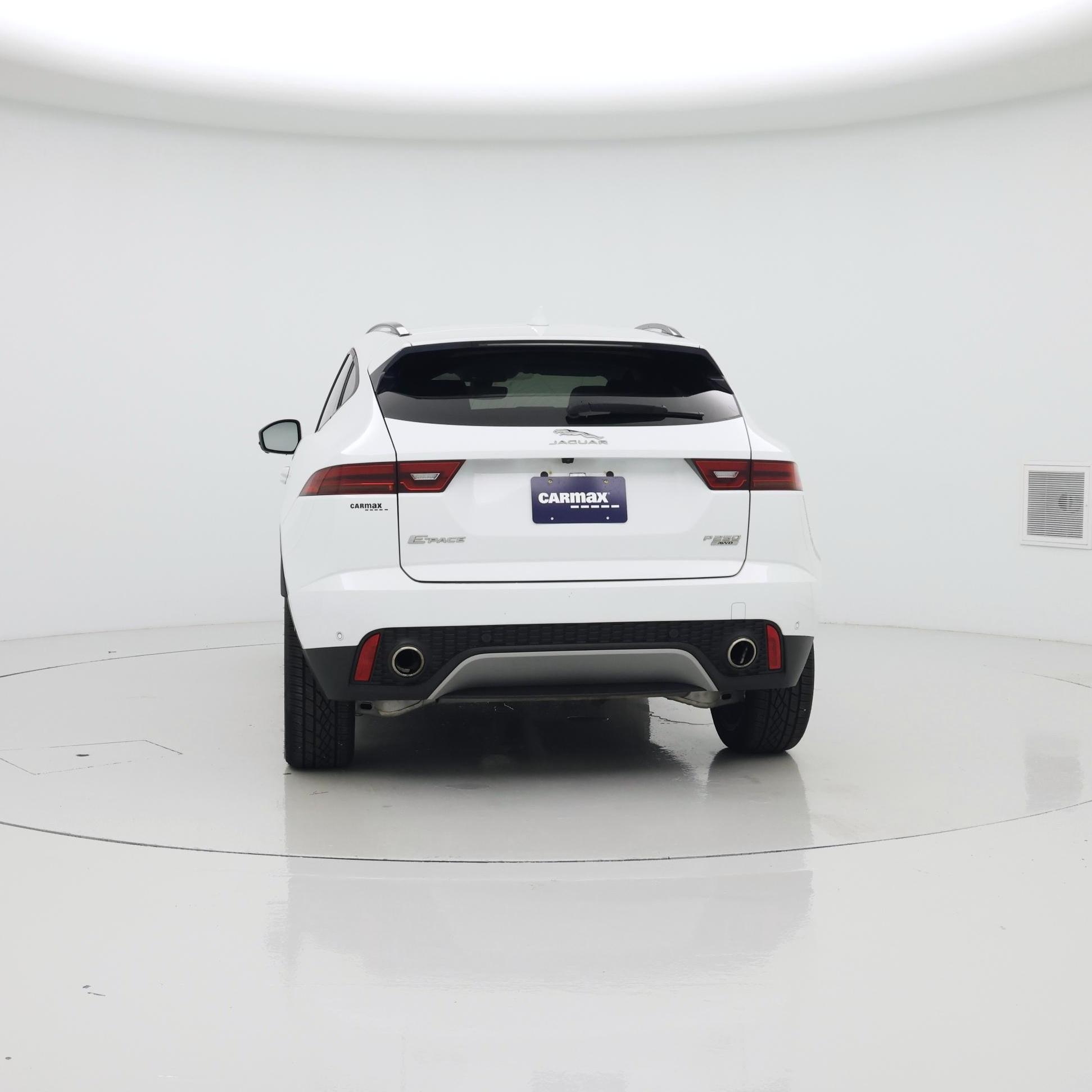 Thumbnail: 2019 Jaguar E-Pace - 6