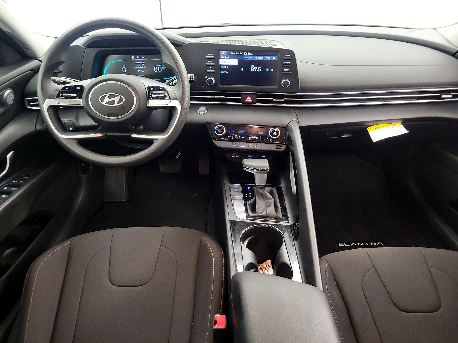 Thumbnail: 2025 Hyundai Elantra - 9