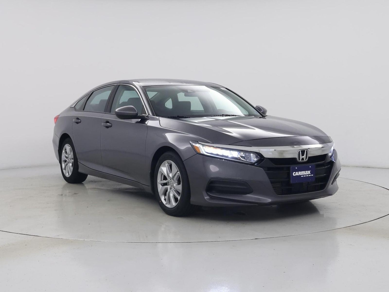 2019 Honda Accord LX - Photo 2