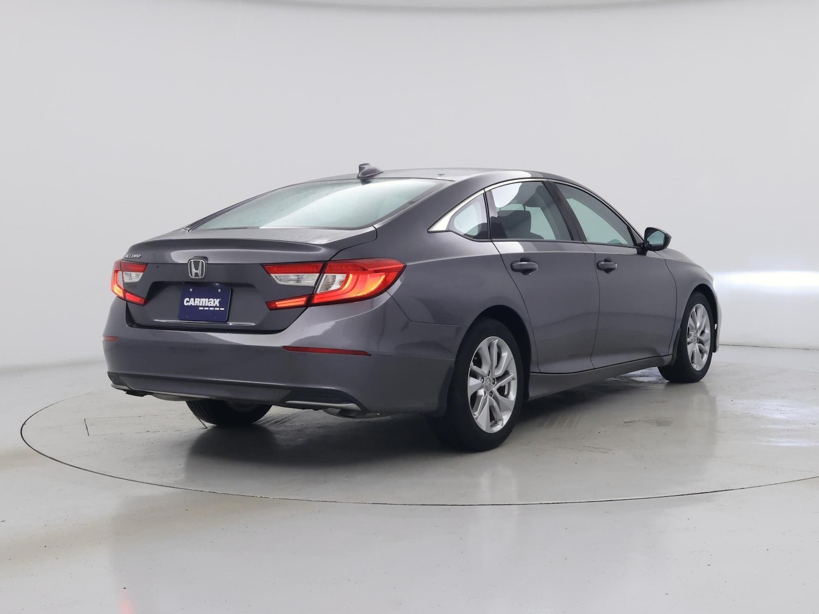 2019 Honda Accord LX - Photo 9
