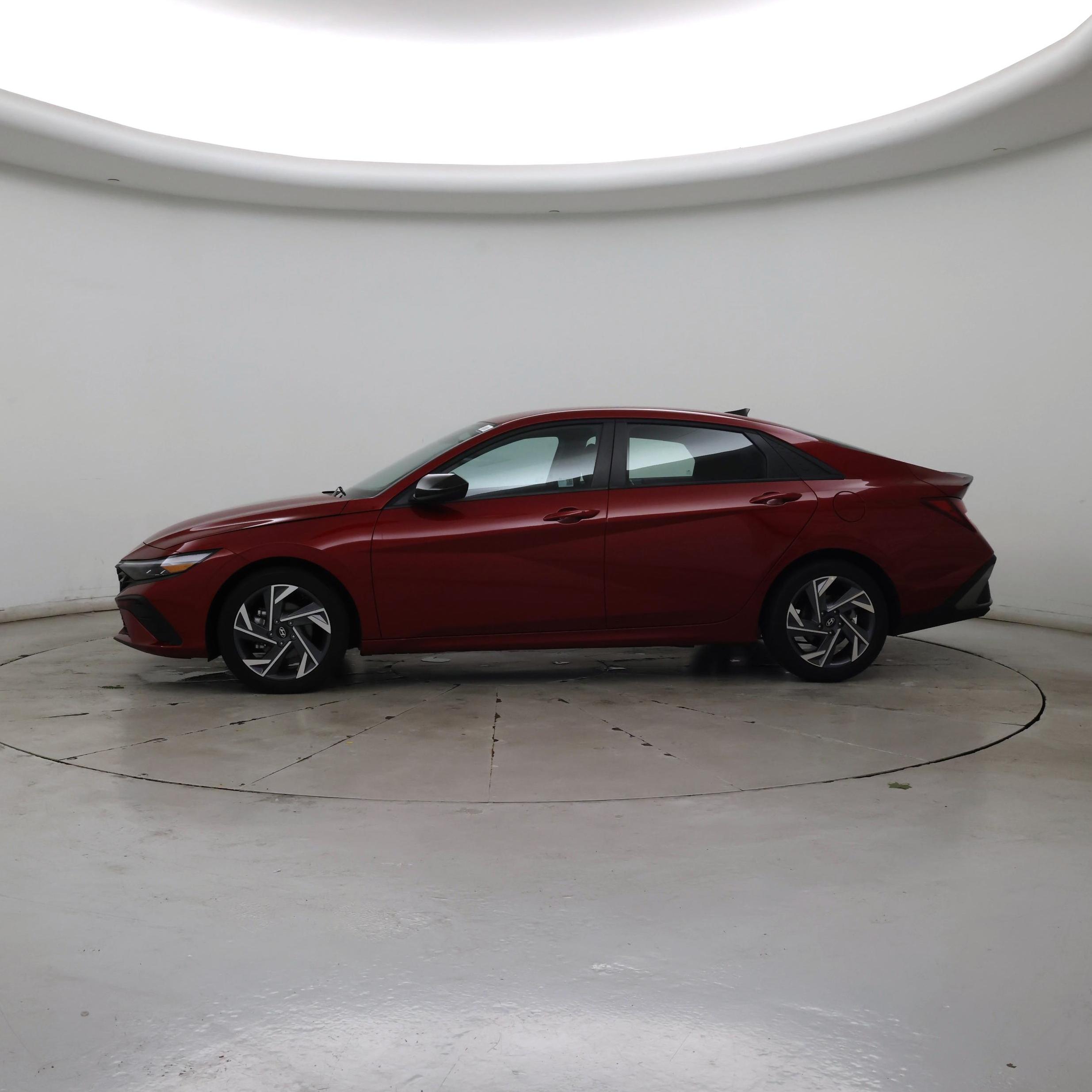 Thumbnail: 2025 Hyundai Elantra - 3
