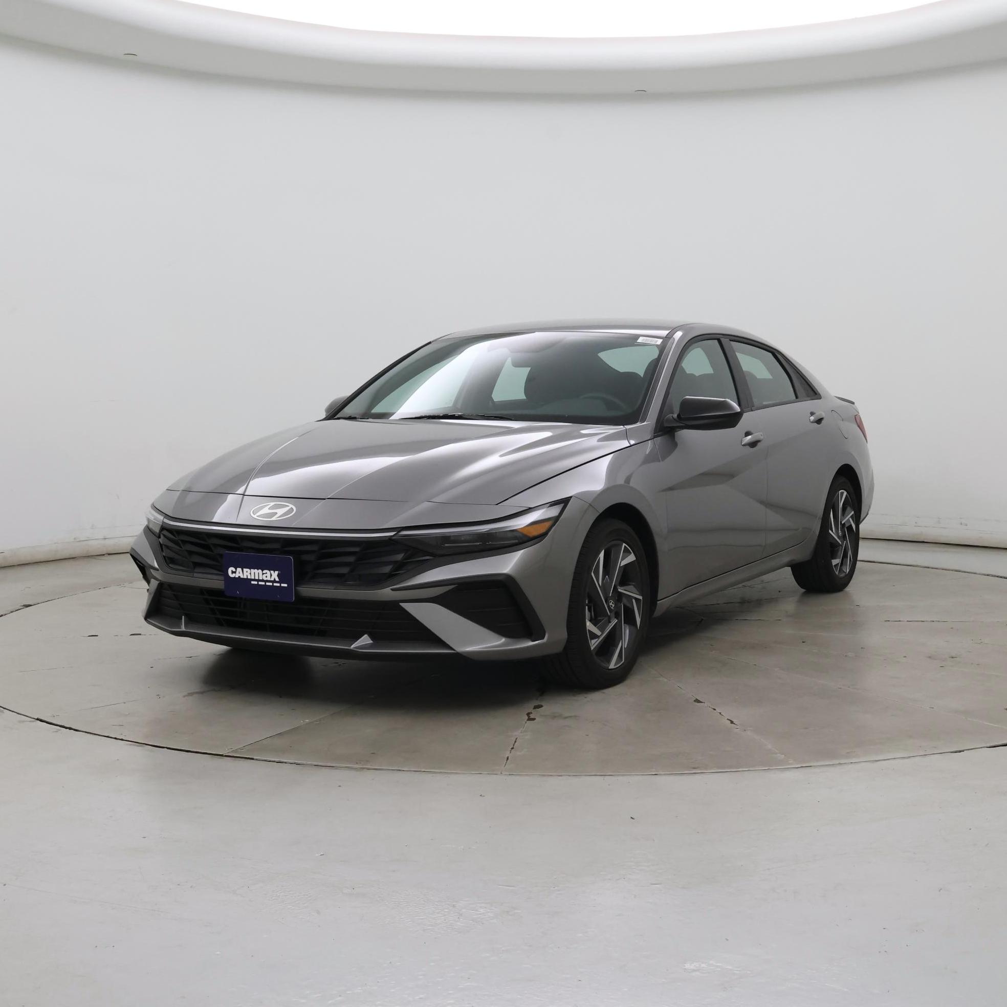 Thumbnail: 2025 Hyundai Elantra - 4