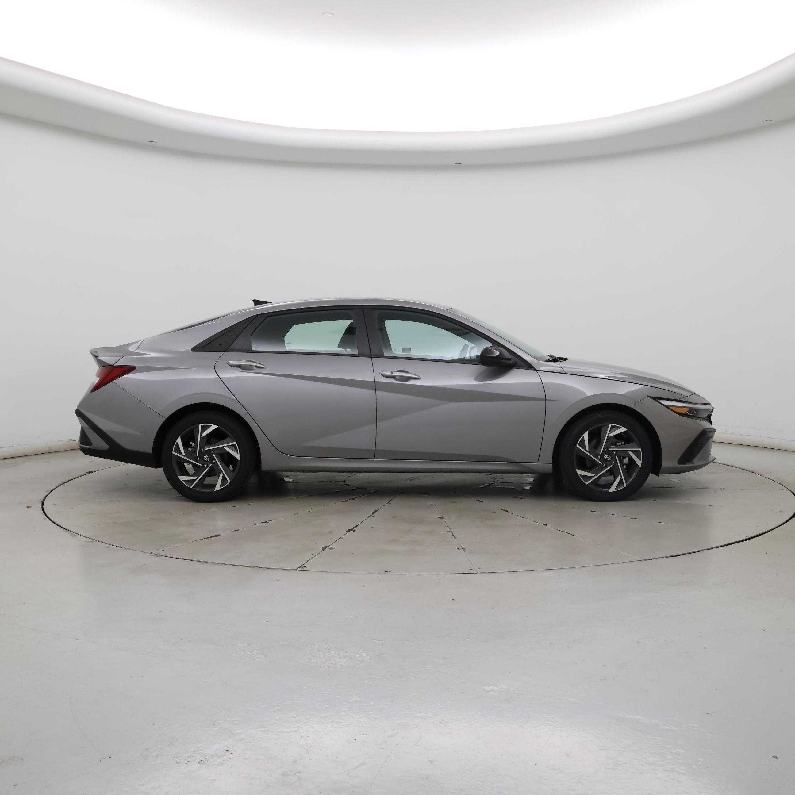 Thumbnail: 2025 Hyundai Elantra - 7