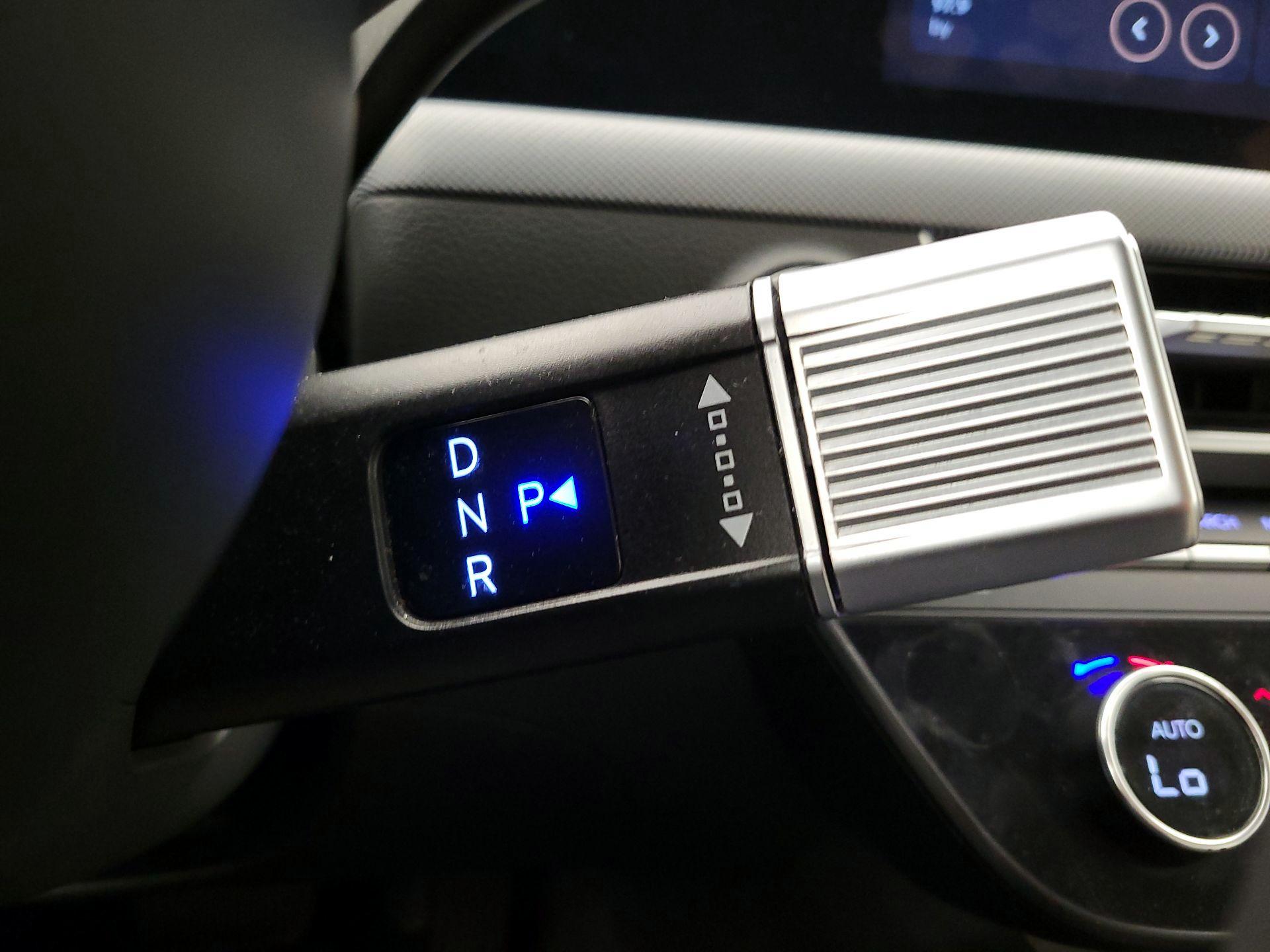 Thumbnail: 2024 Hyundai Sonata - 17