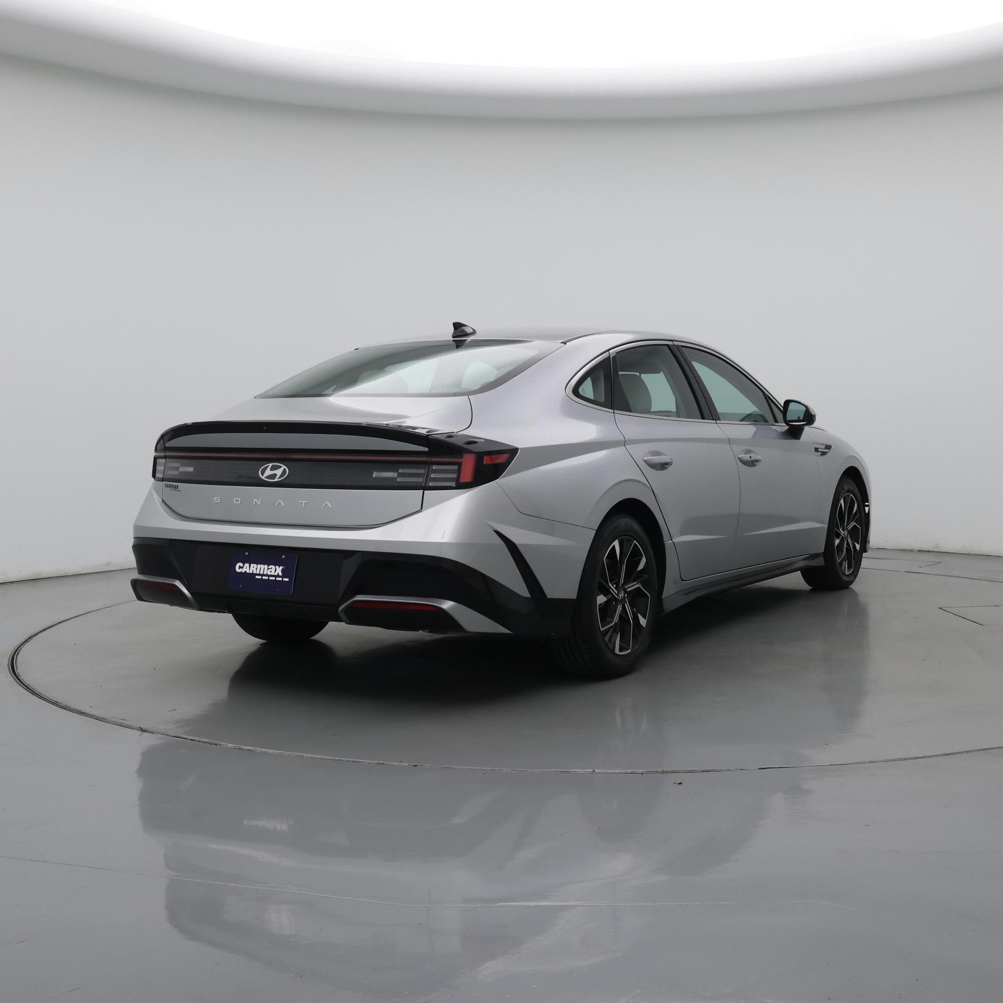 Thumbnail: 2024 Hyundai Sonata - 8