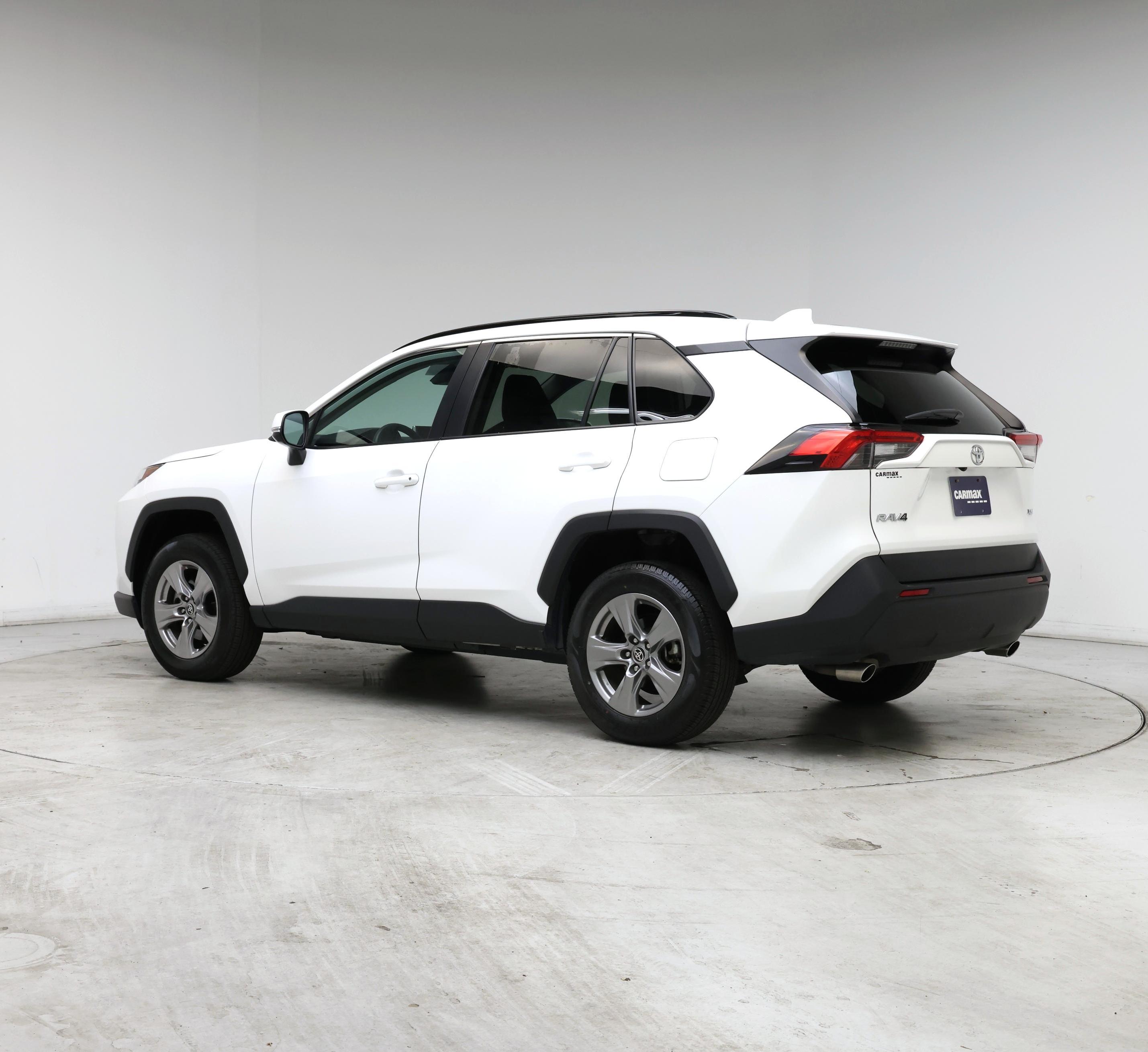 Thumbnail: 2024 Toyota RAV4 - 2