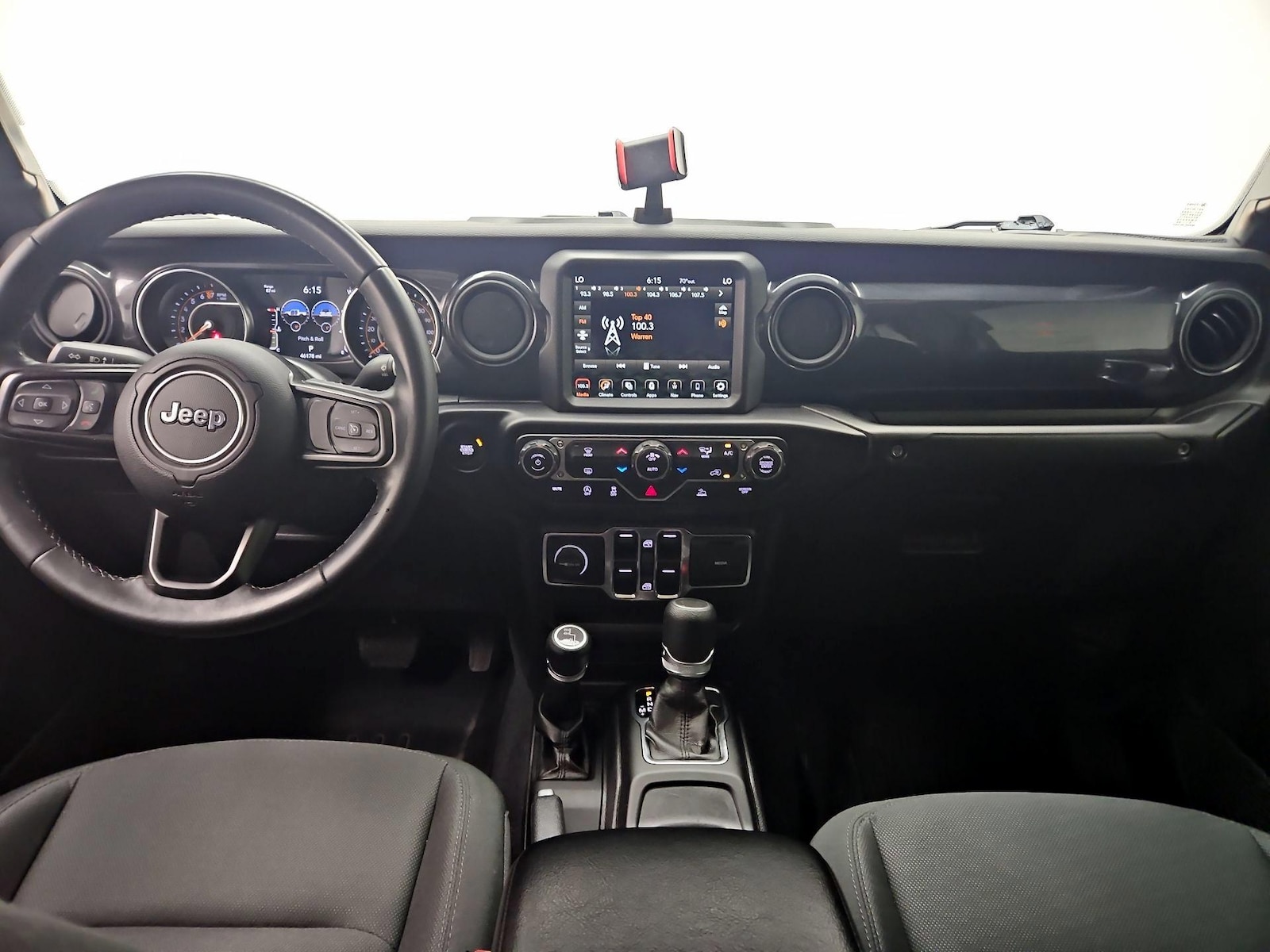 Photo 10