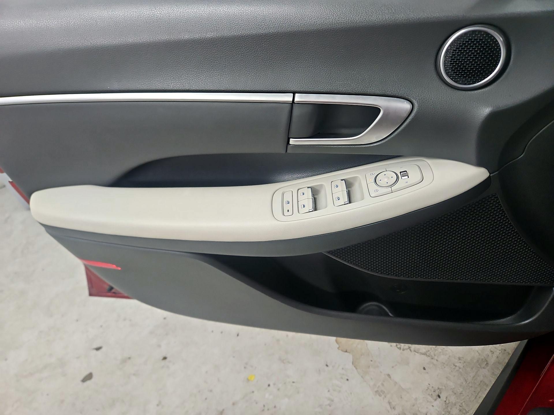 Thumbnail: 2025 Hyundai Sonata - 12