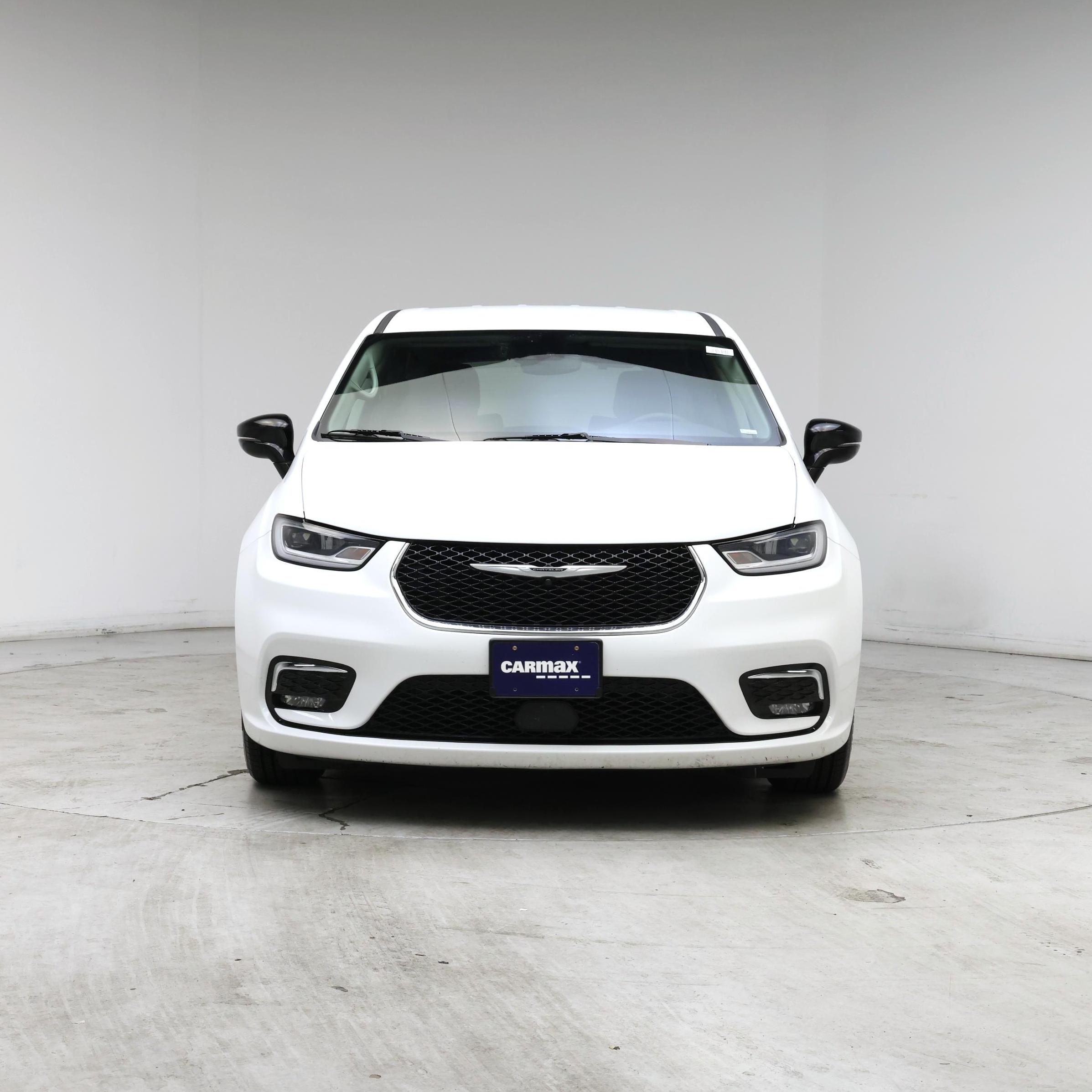 Thumbnail: 2024 Chrysler Pacifica - 5