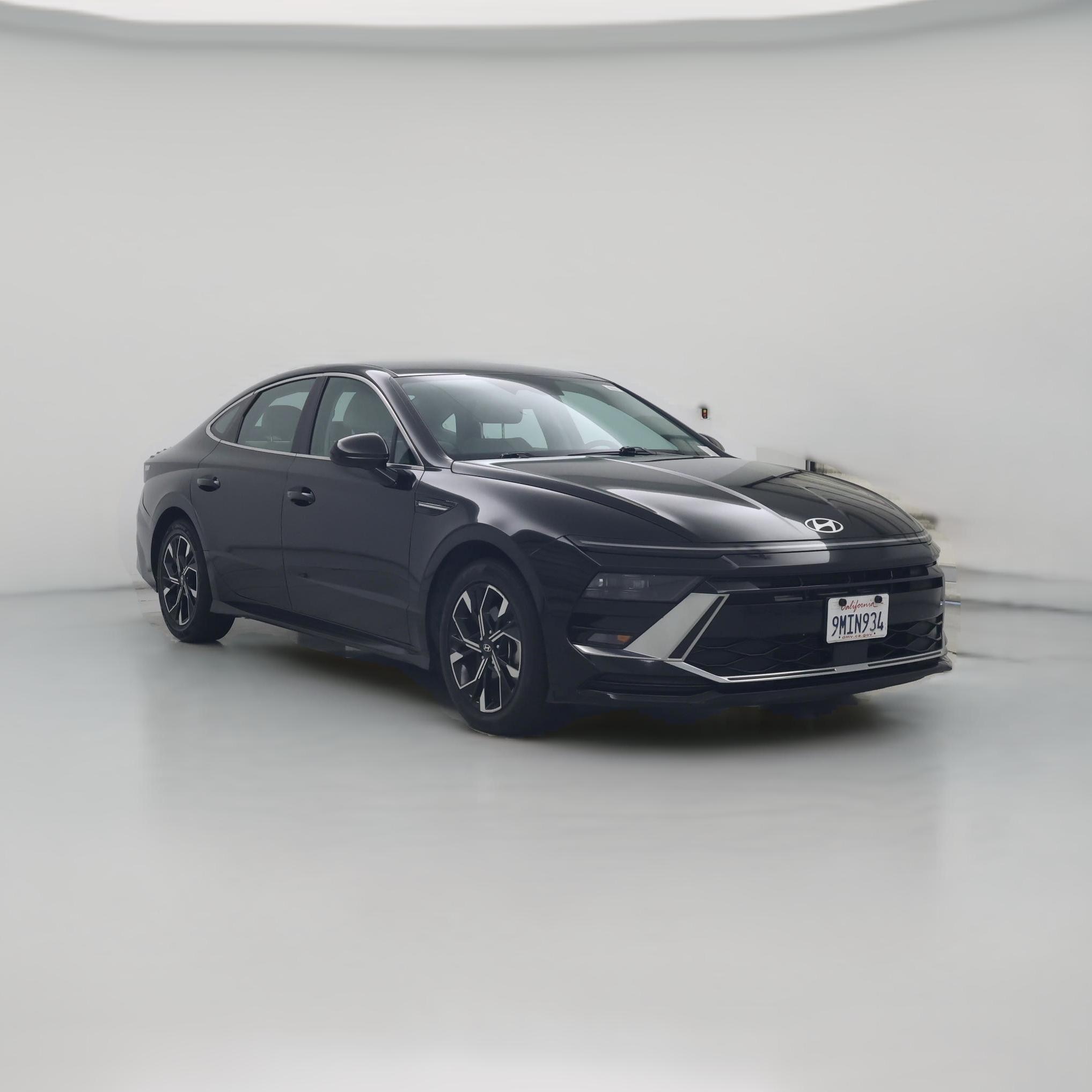 Thumbnail: 2024 Hyundai Sonata - 1