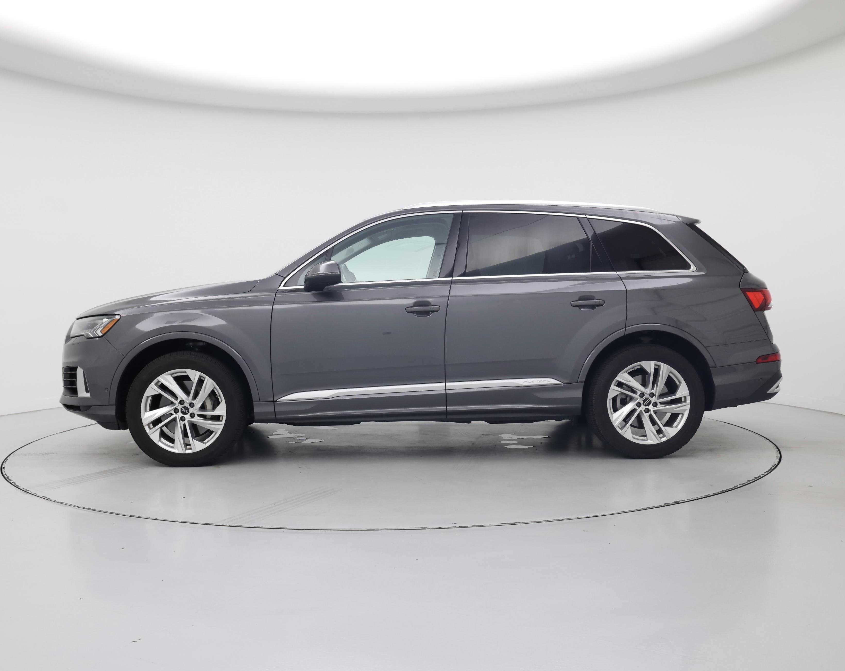 Thumbnail: 2024 Audi Q7 - 3