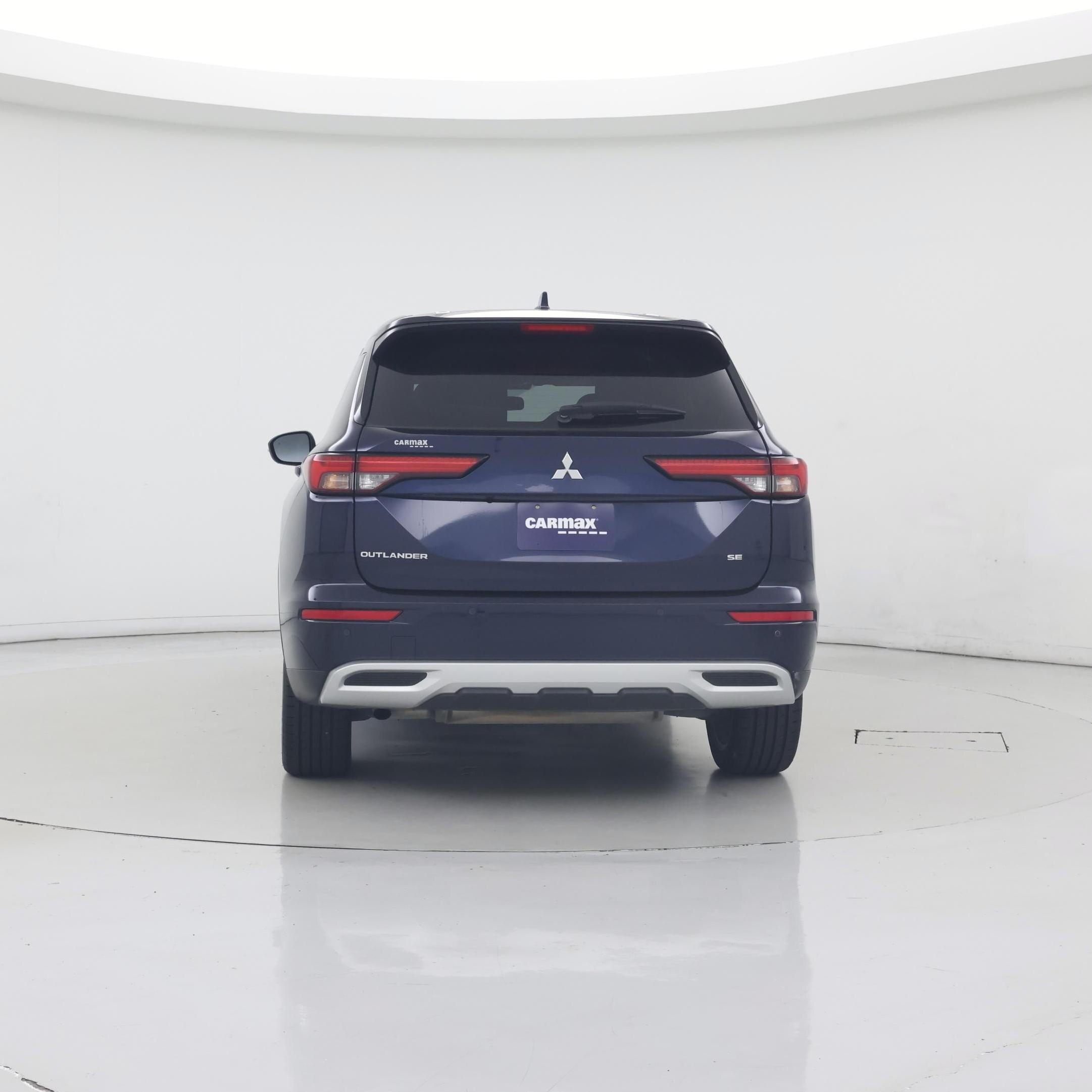 Thumbnail: 2024 Mitsubishi Outlander - 6