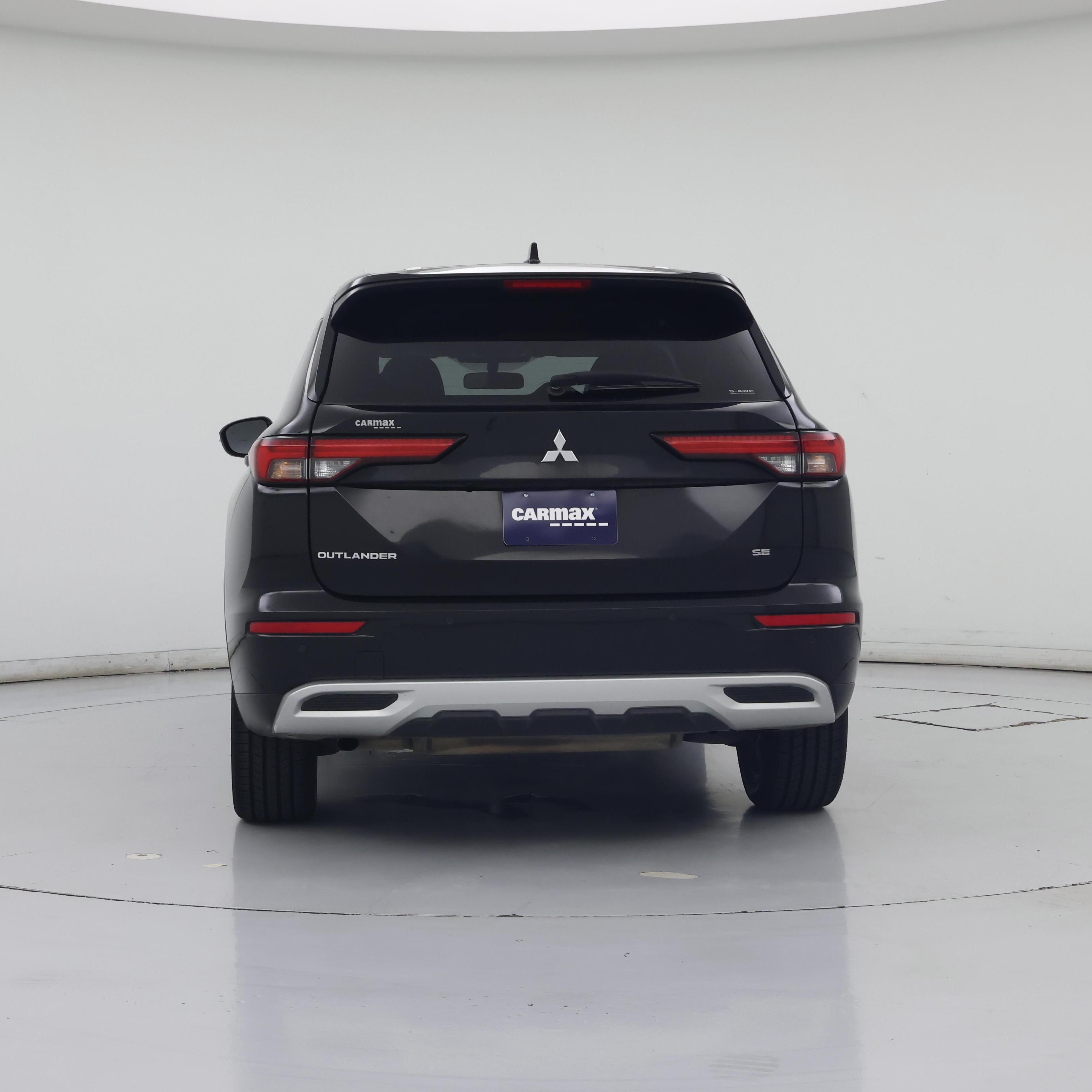 Thumbnail: 2024 Mitsubishi Outlander - 6