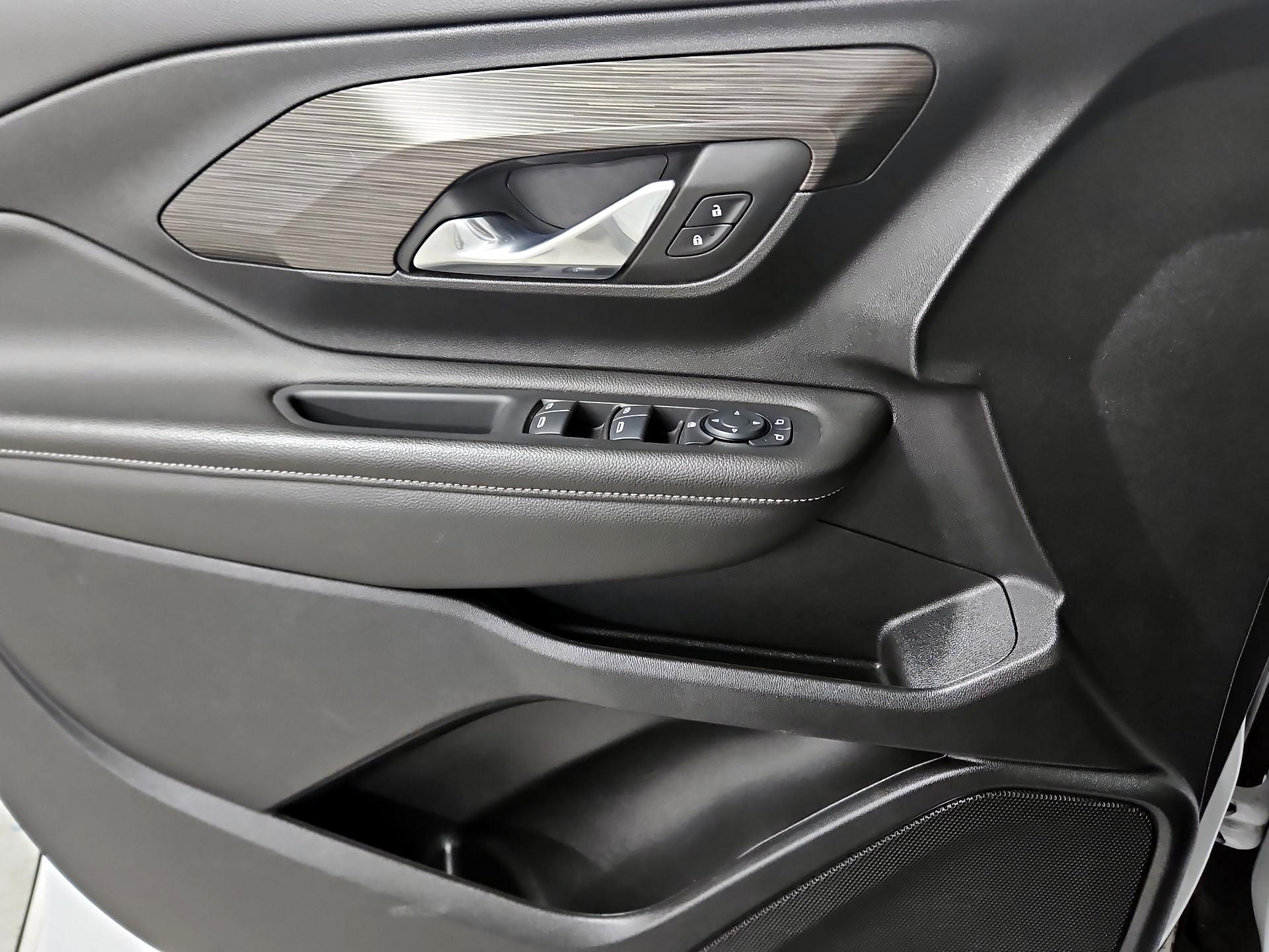 Thumbnail: 2024 GMC Terrain - 12