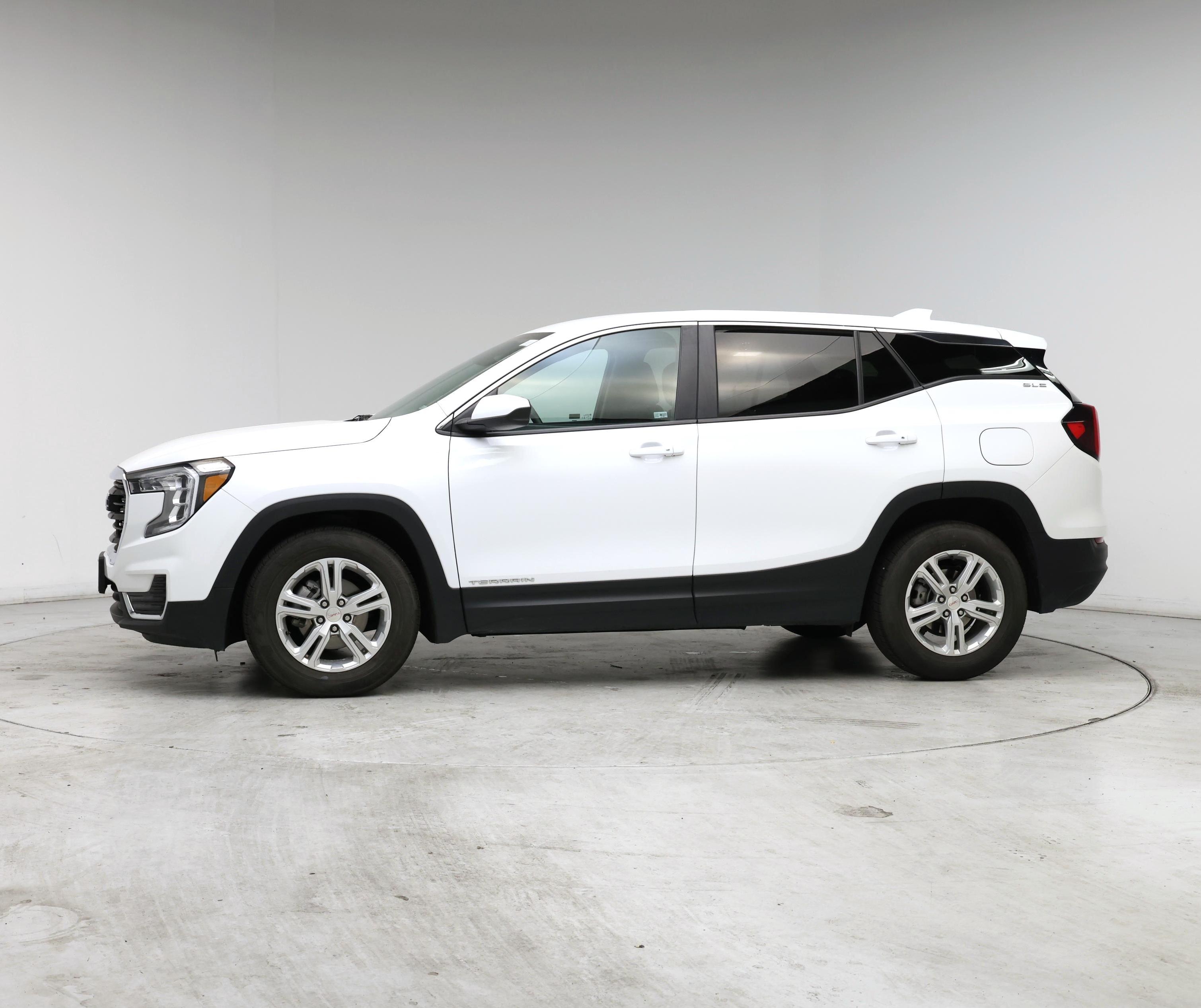 Thumbnail: 2024 GMC Terrain - 3