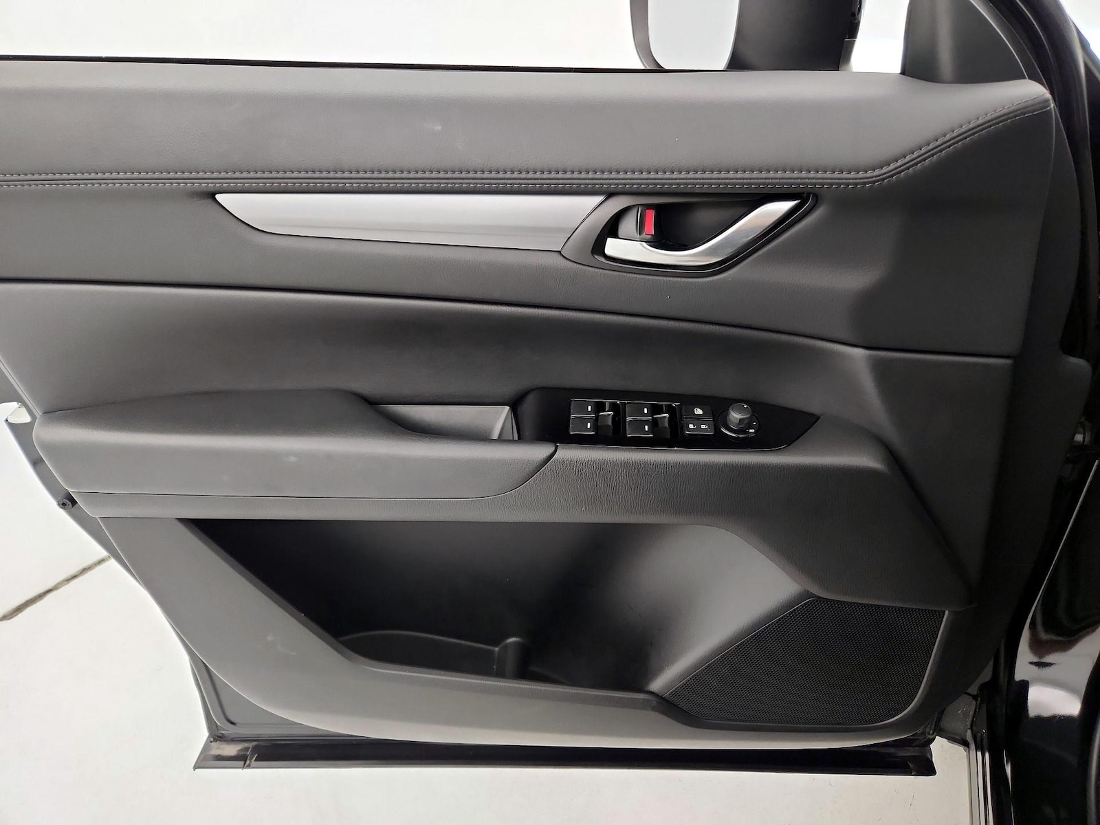 2025 Mazda CX-5 S Preferred package - Photo 13