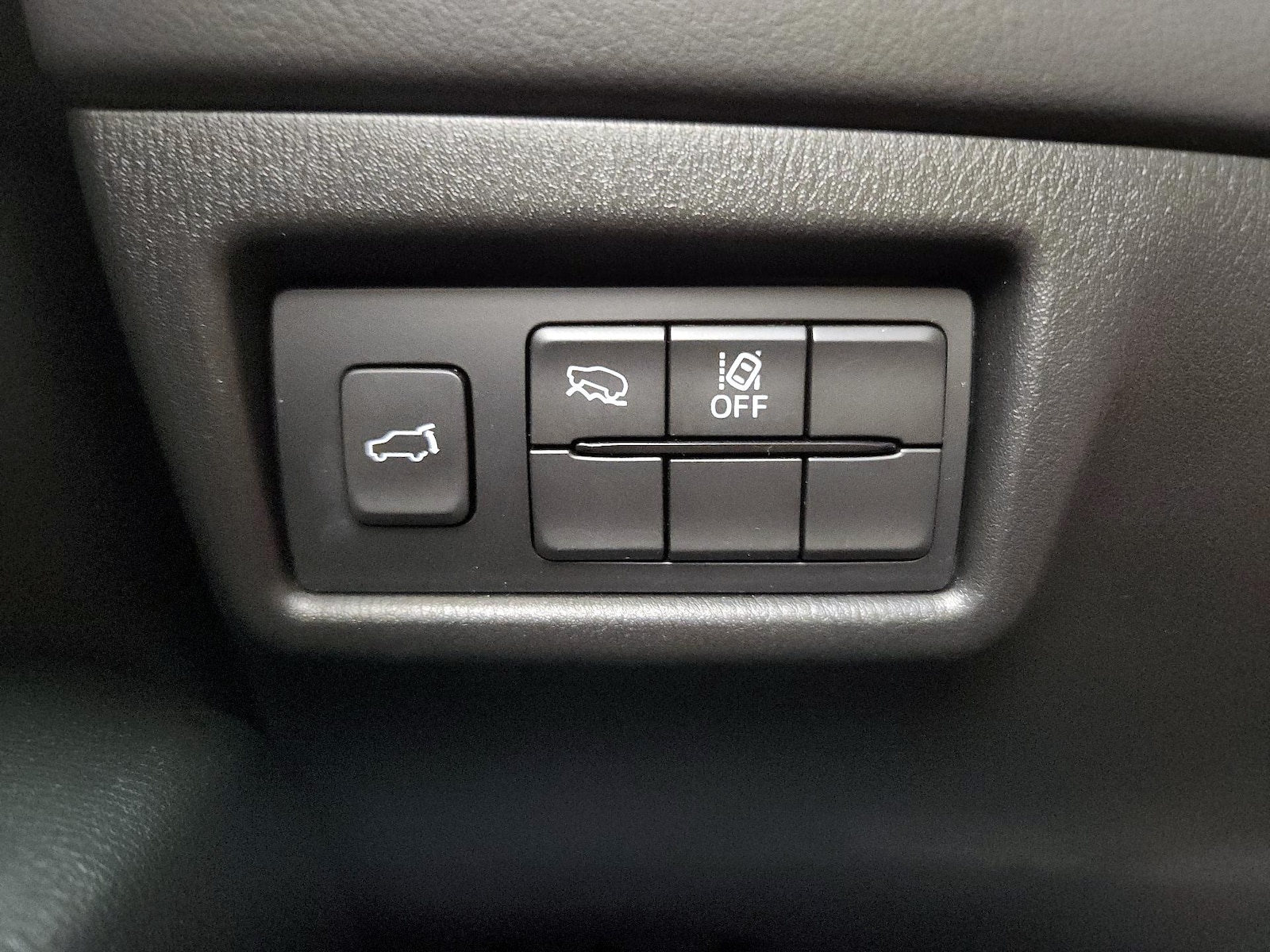 2025 Mazda CX-5 S Preferred package - Photo 14