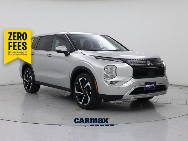 Silver 2024 Mitsubishi Outlander SUV / Crossover Front-Wheel Drive Automatic