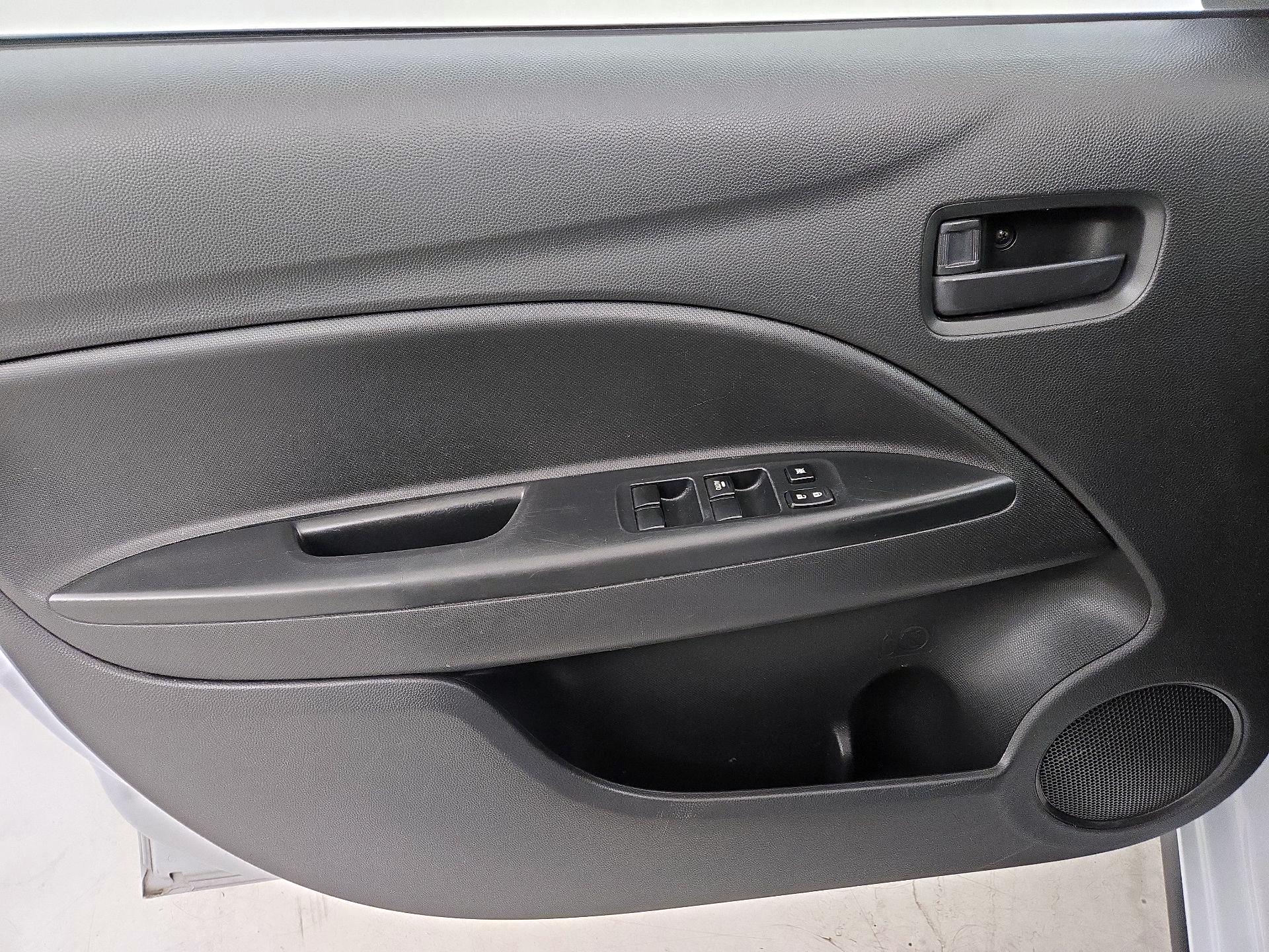 Thumbnail: 2024 Mitsubishi Mirage - 12
