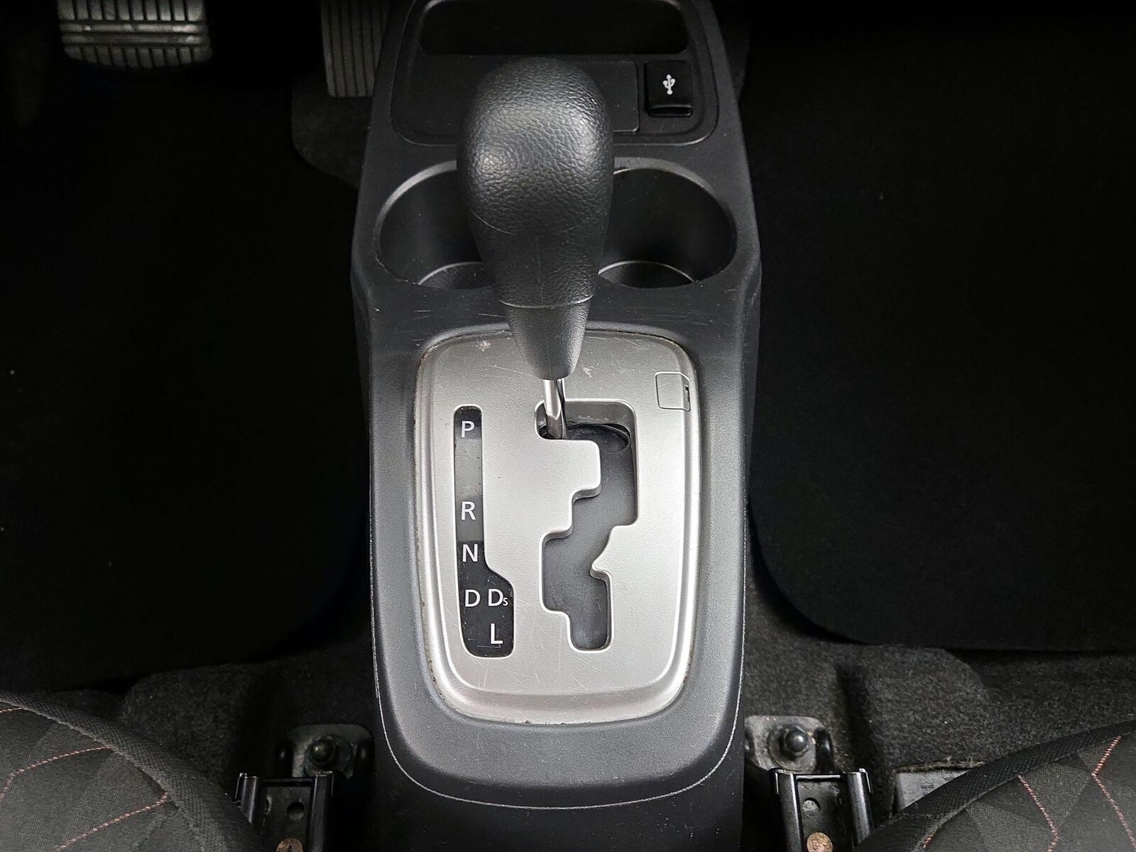 2024 Mitsubishi Mirage ES - Photo 18