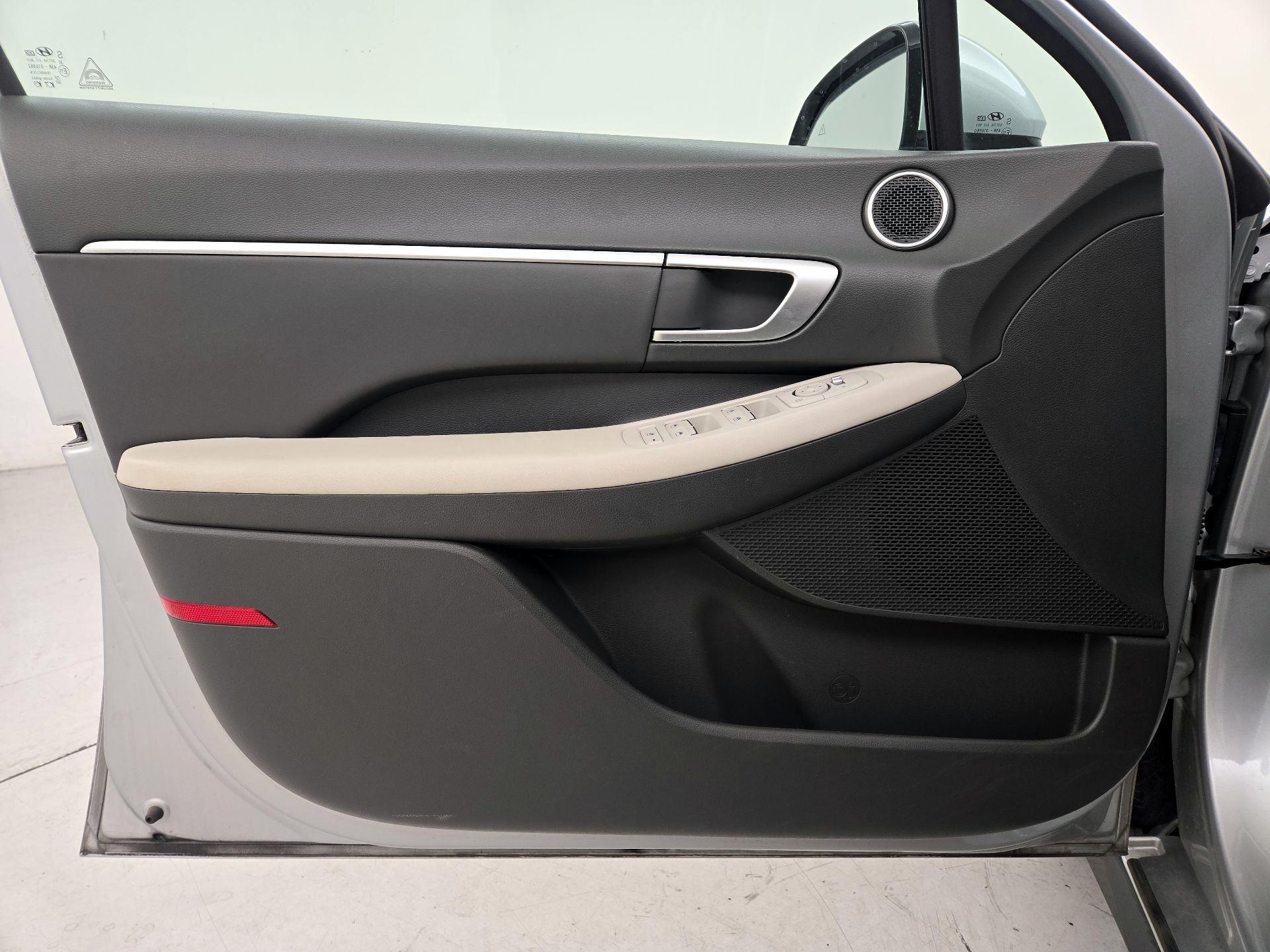 Thumbnail: 2025 Hyundai Sonata - 12