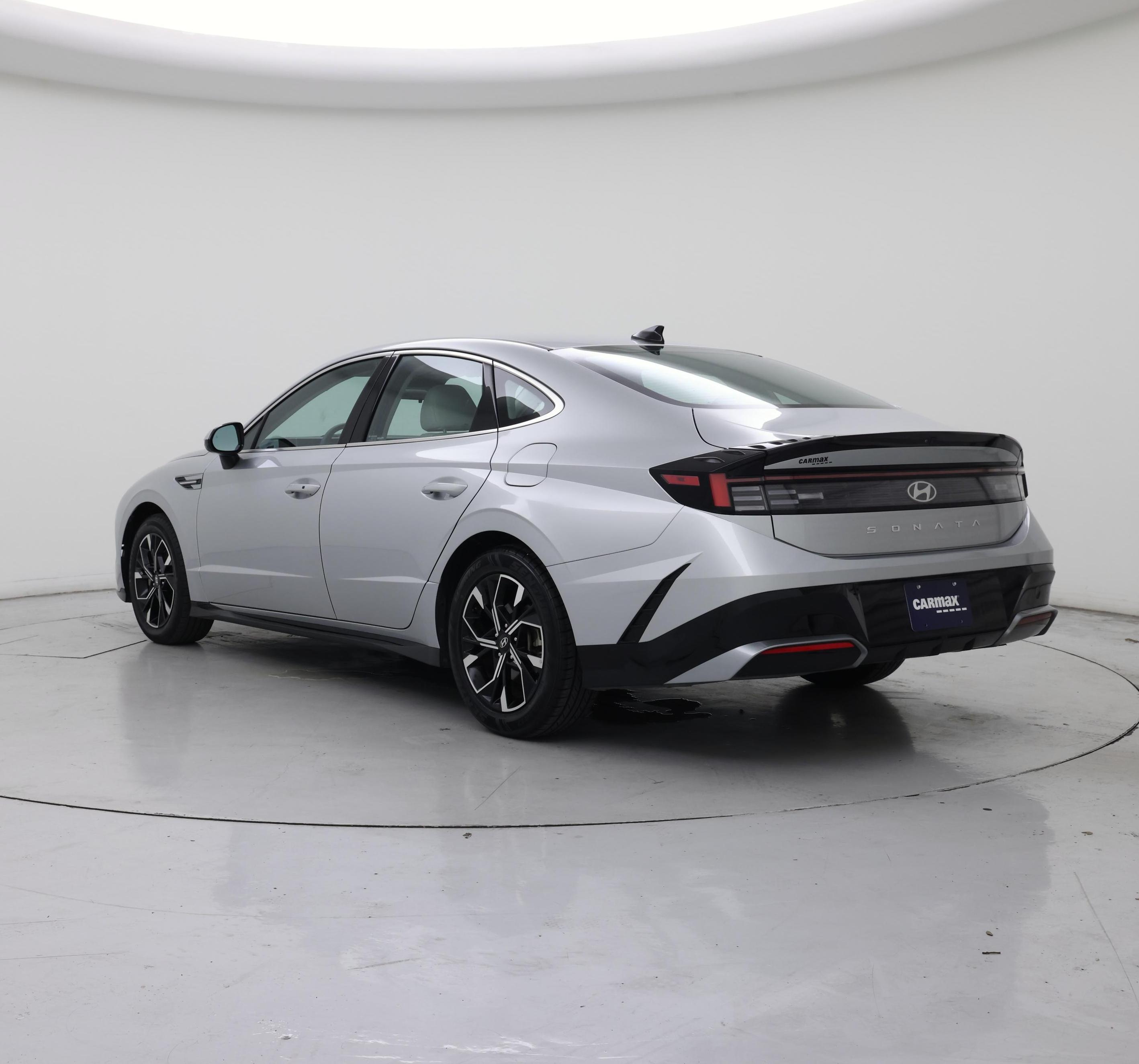 Thumbnail: 2025 Hyundai Sonata - 2