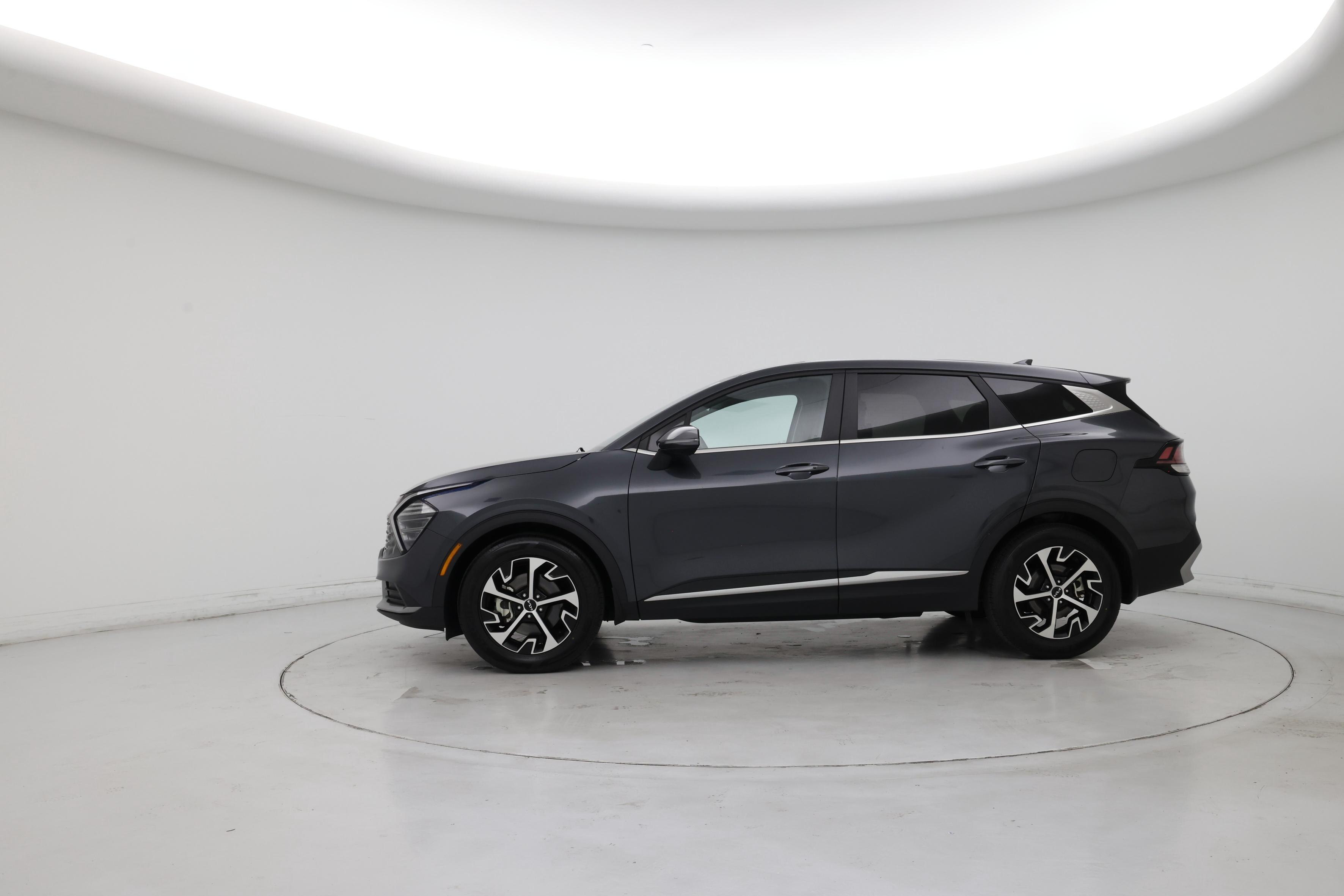 Thumbnail: 2024 Kia Sportage - 3