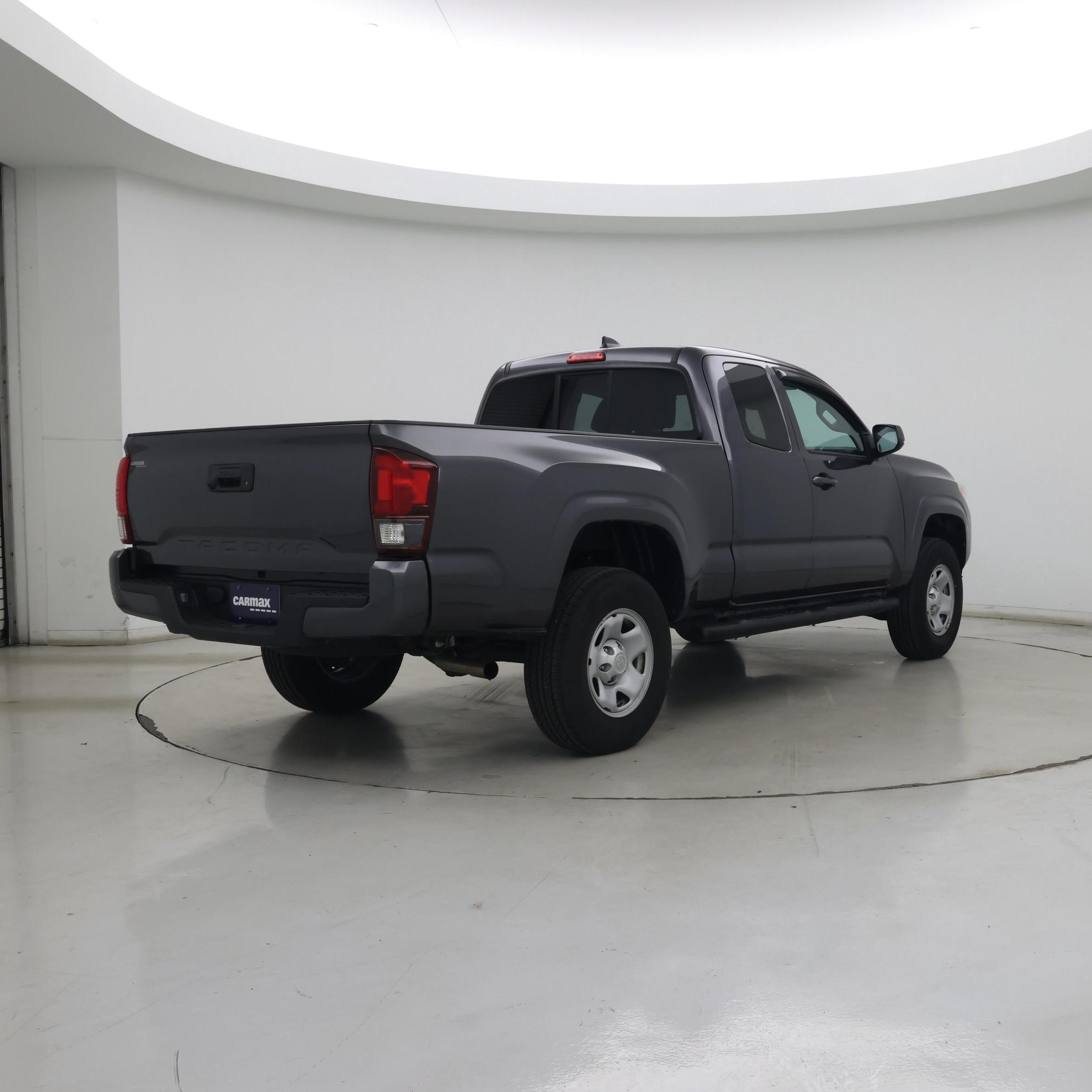 Thumbnail: 2023 Toyota Tacoma - 8