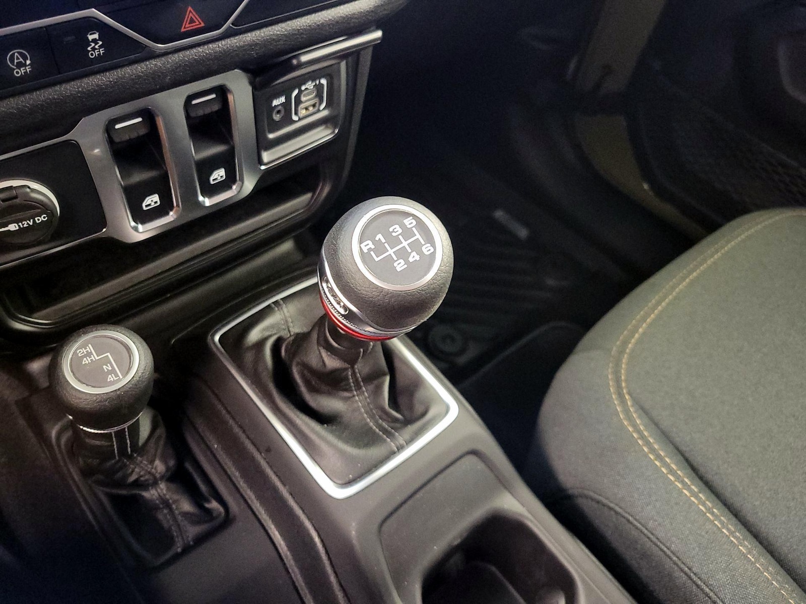 2025 Jeep Wrangler 2-Door Sport - Photo 18