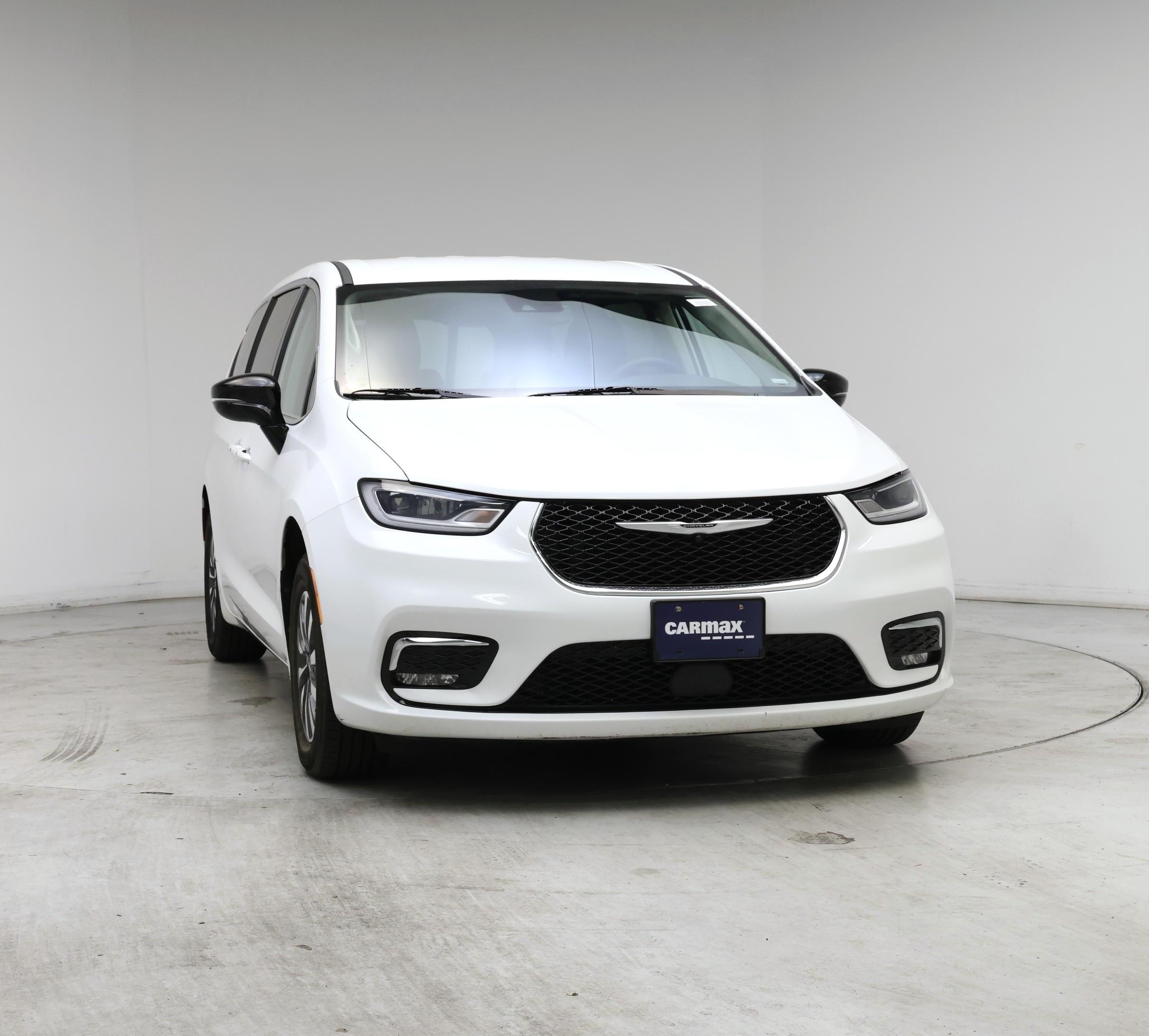 Thumbnail: 2024 Chrysler Pacifica - 5