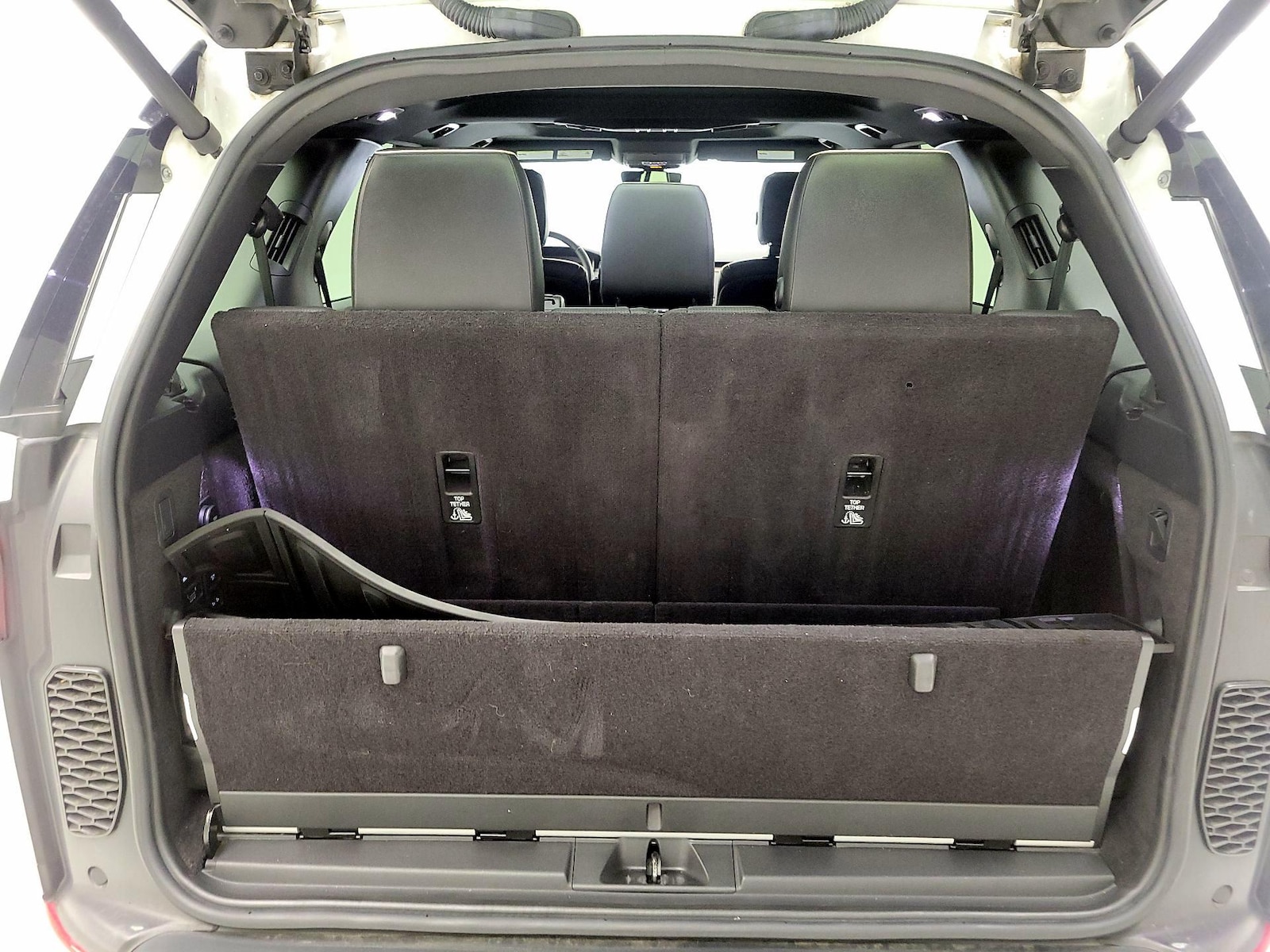 2020 Land Rover Discovery HSE - Photo 23