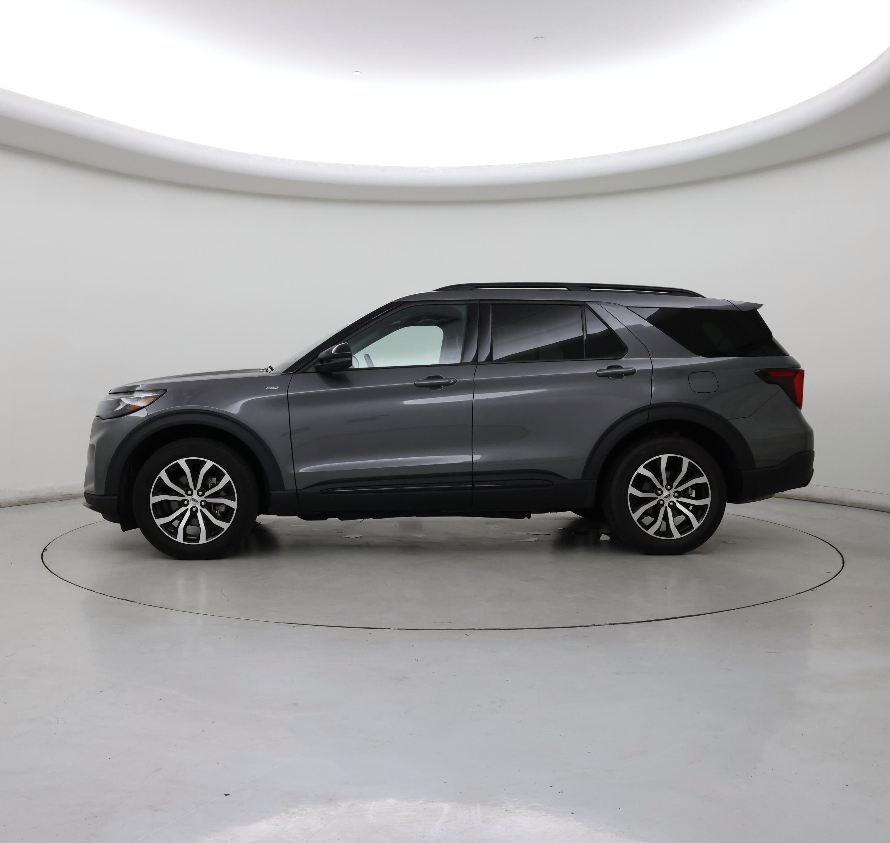 Thumbnail: 2025 Ford Explorer - 3
