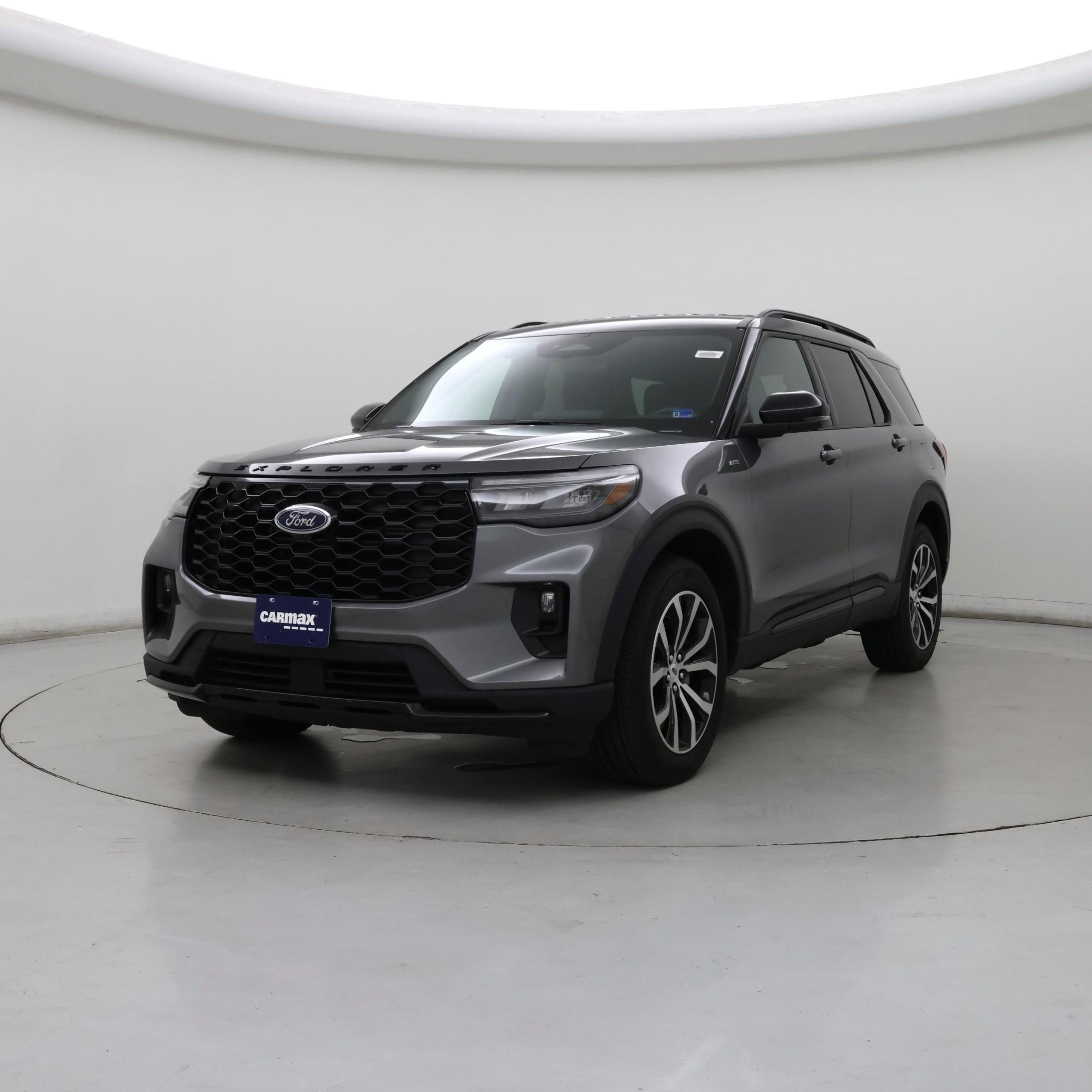 Thumbnail: 2025 Ford Explorer - 4