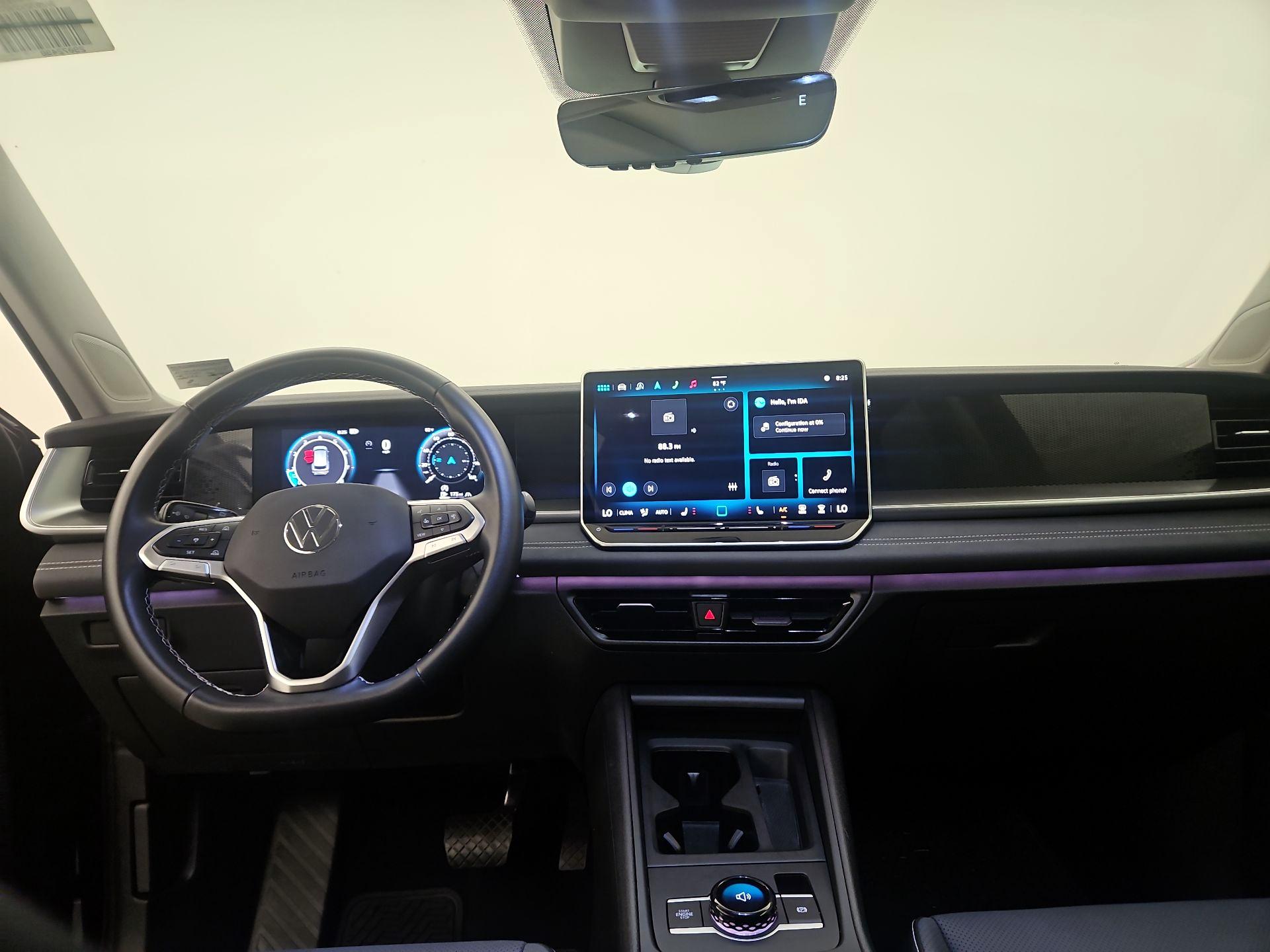 Thumbnail: 2025 Volkswagen Tiguan - 9