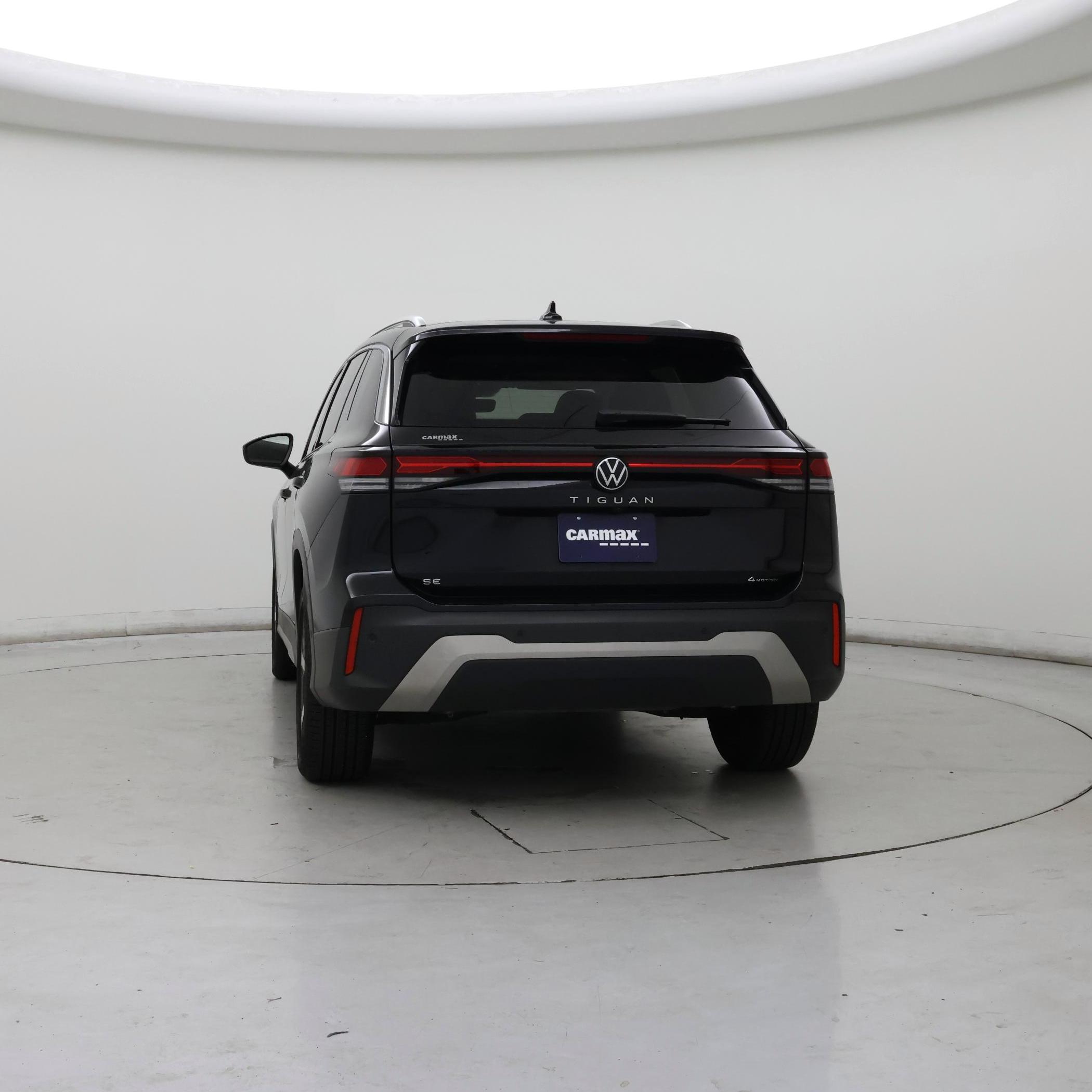 Thumbnail: 2025 Volkswagen Tiguan - 6