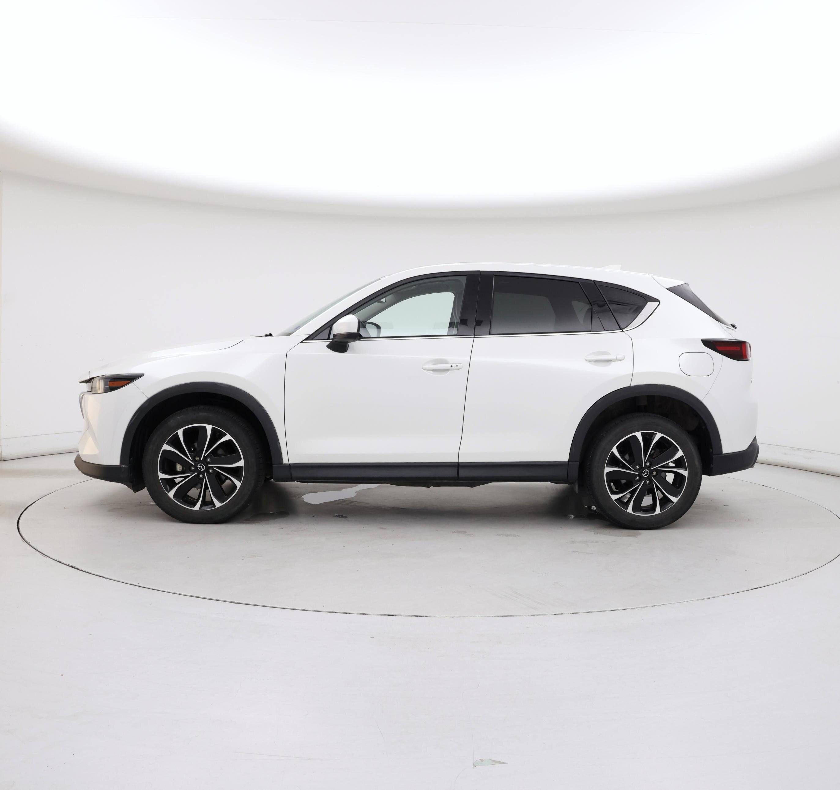 Thumbnail: 2023 Mazda CX-5 - 3