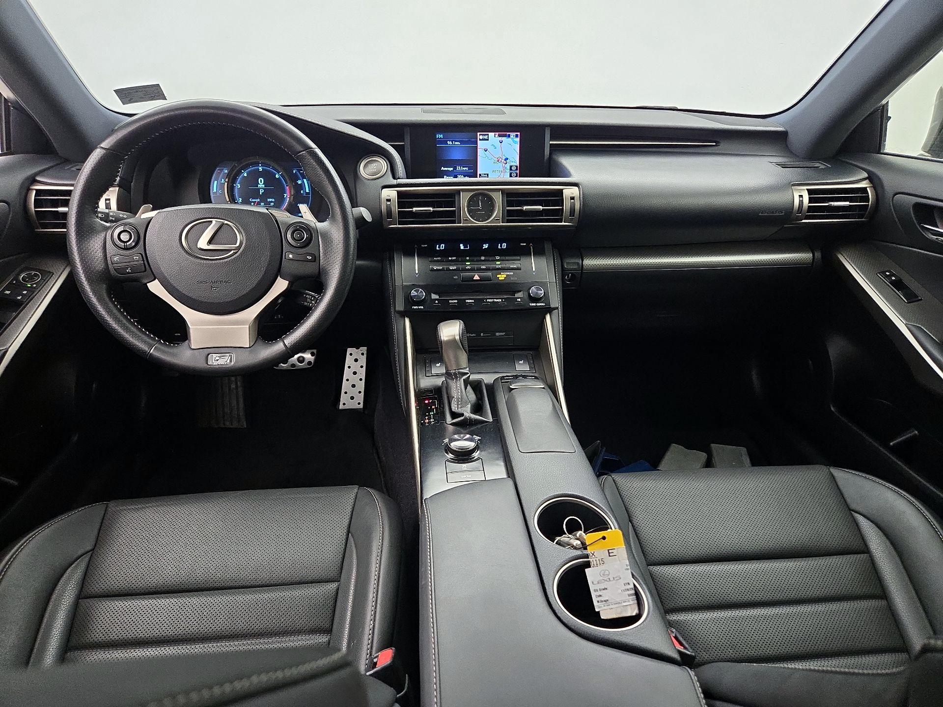 Thumbnail: 2014 Lexus IS - 9