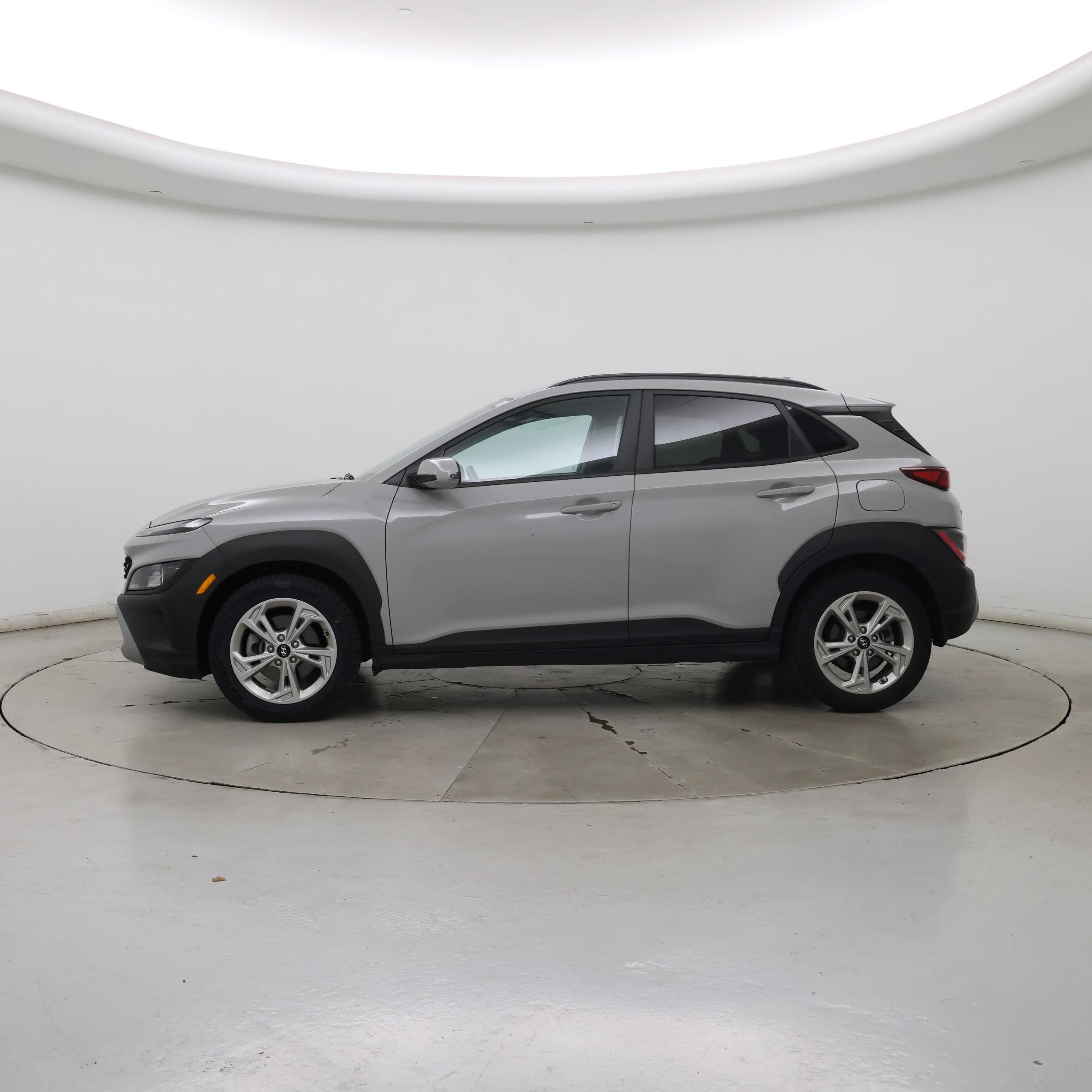 Thumbnail: 2023 Hyundai Kona - 3