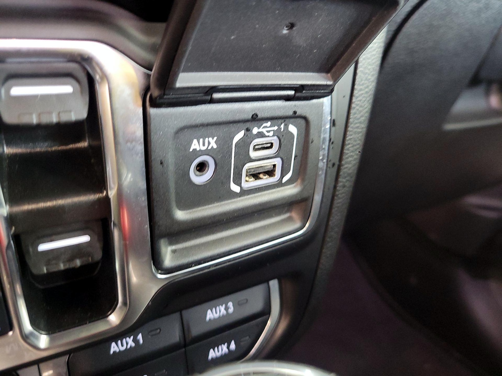 2022 Jeep Gladiator Mojave - Photo 20
