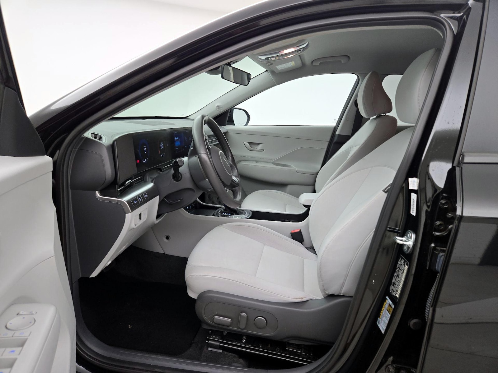 Power Seat(s) & Side Airbags