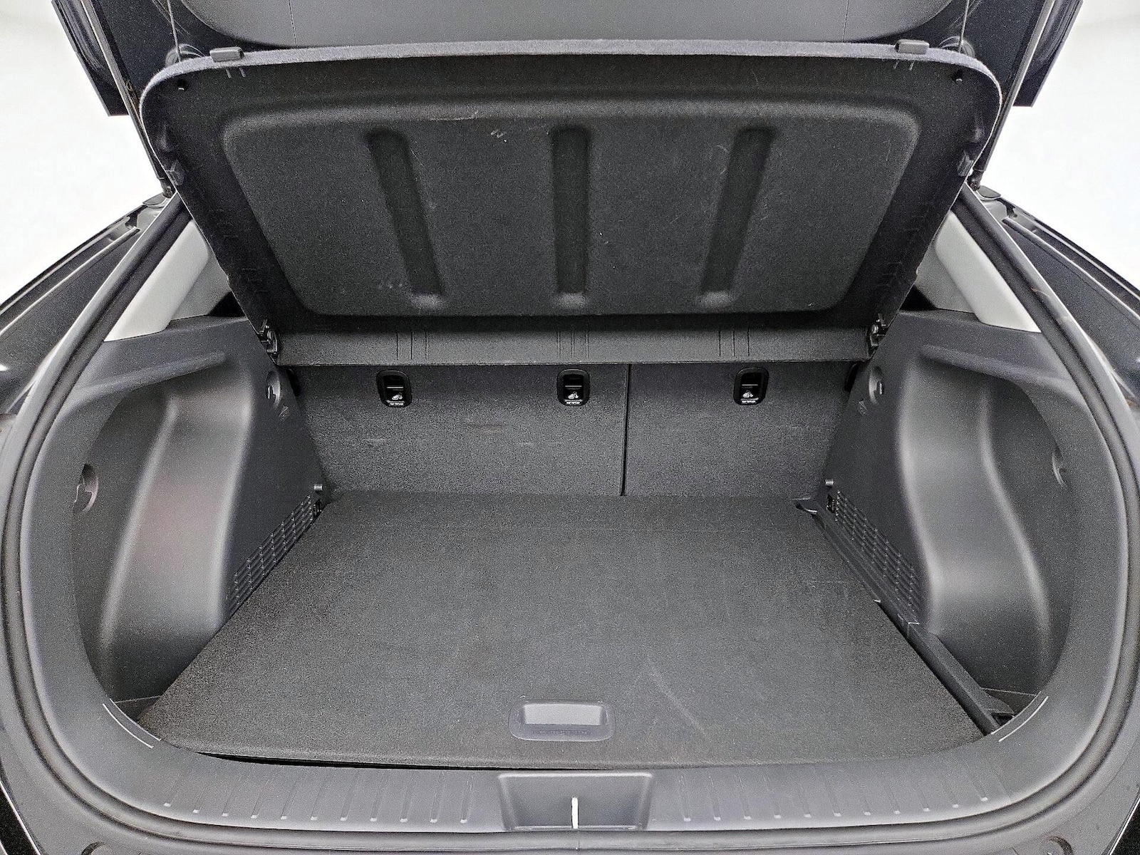 2025 Hyundai Kona SEL - Photo 21