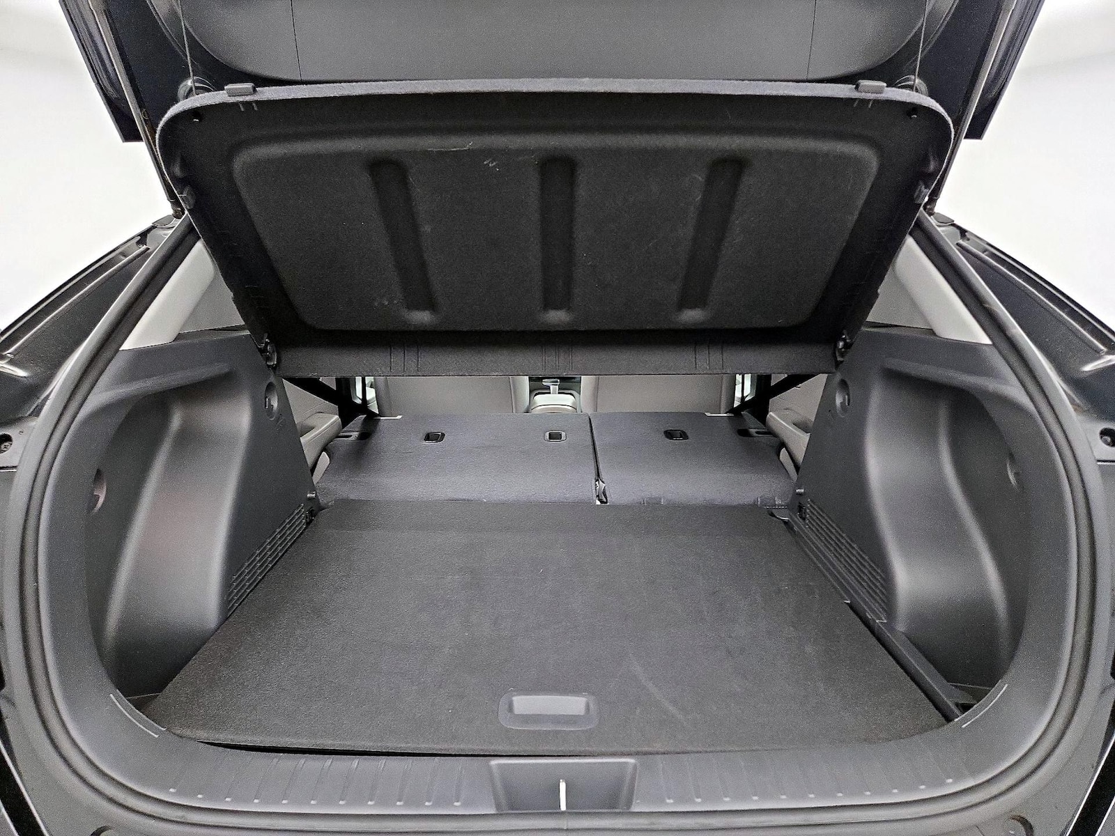 2025 Hyundai Kona SEL - Photo 22