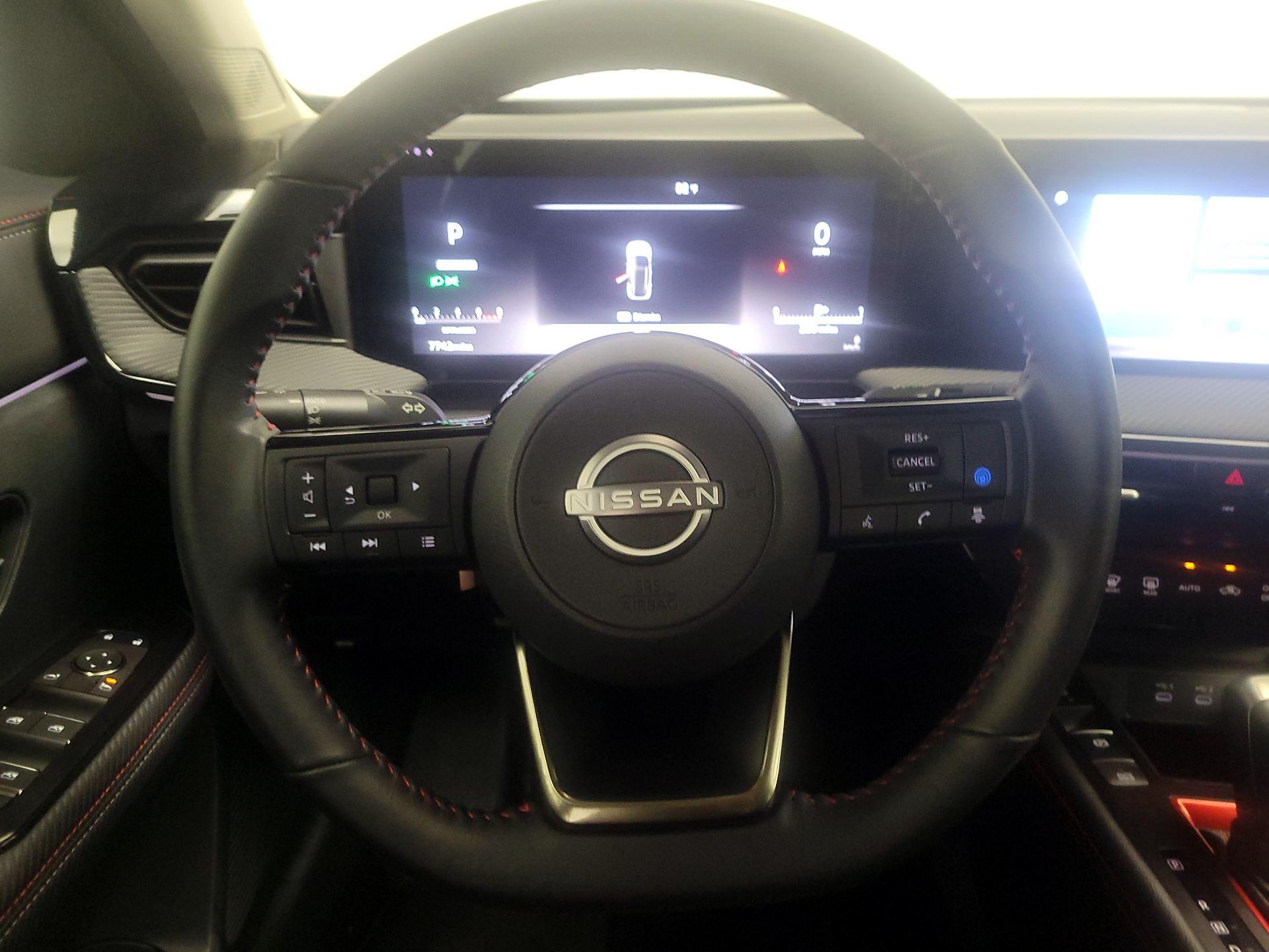 Thumbnail: 2025 Nissan Kicks - 10